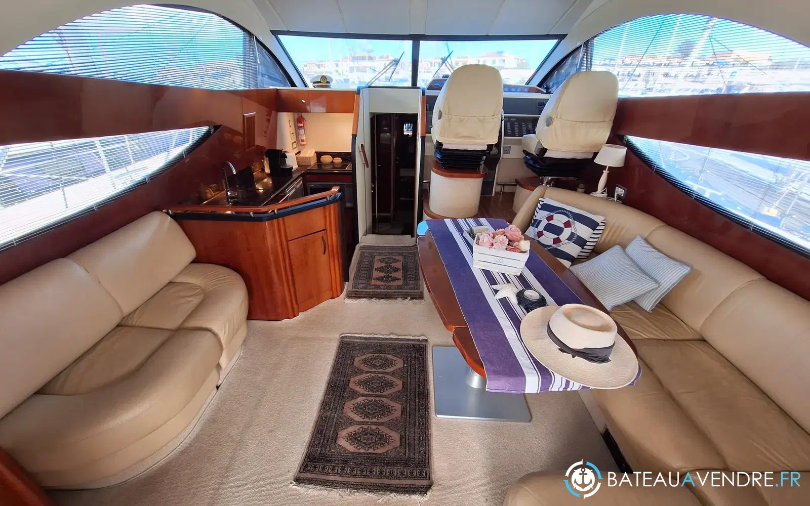 slider 10 Fairline Phantom 46