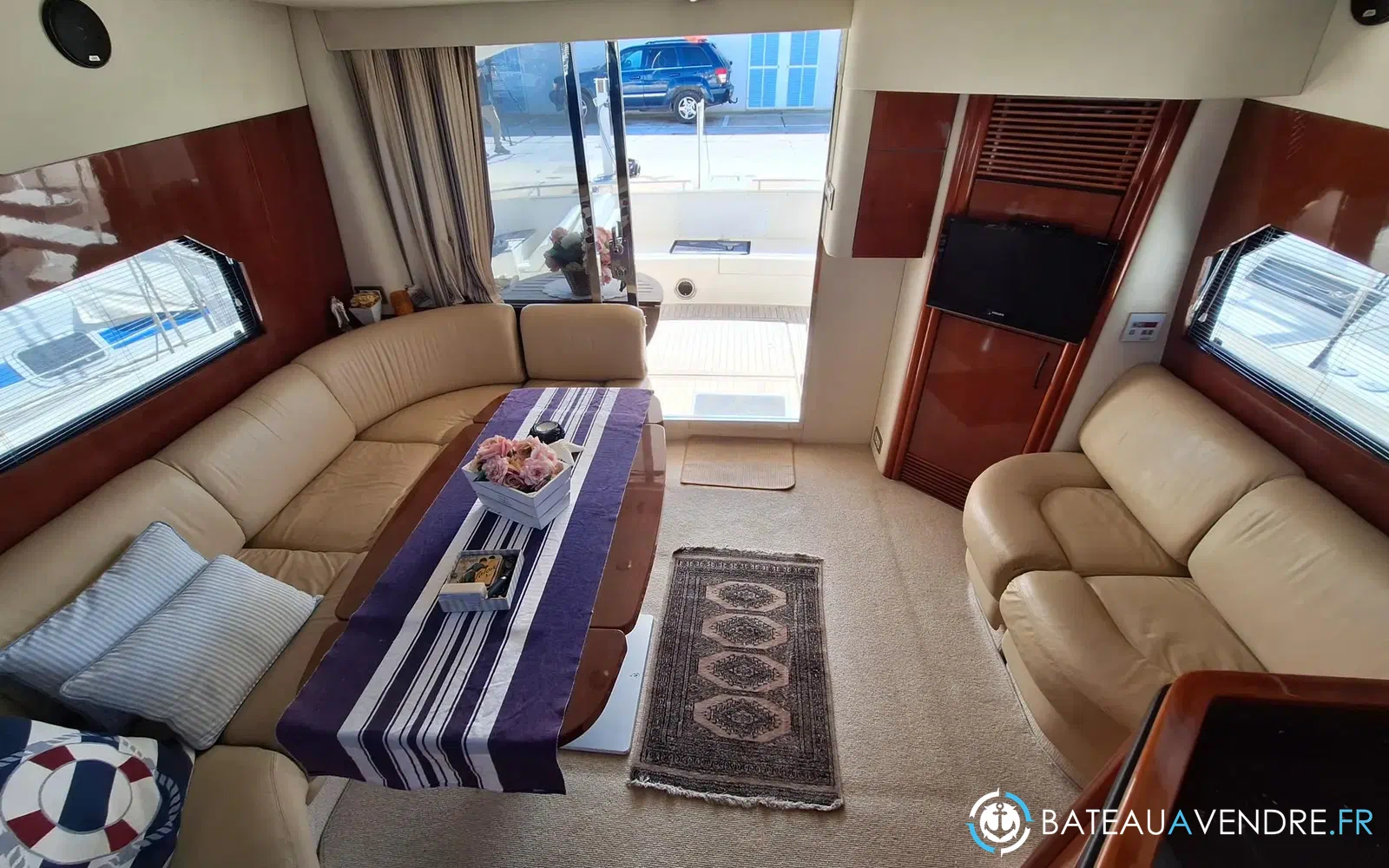 slider 15 Fairline Phantom 46