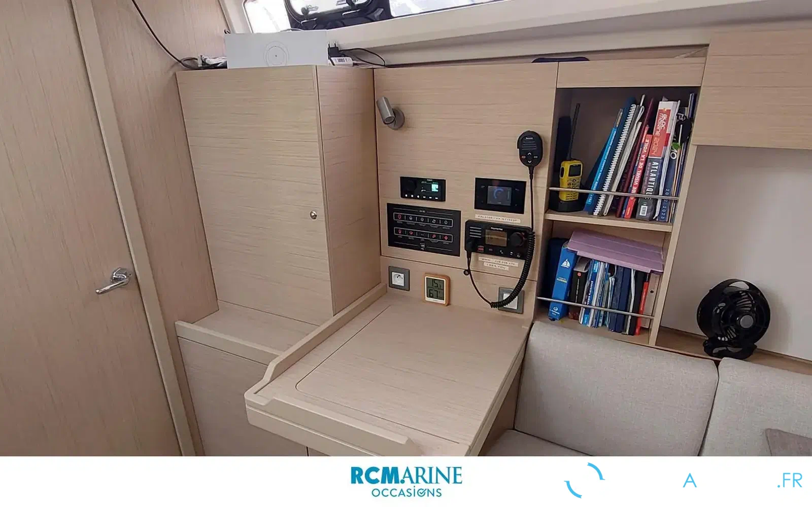 slider 11 Beneteau Oceanis 37.1