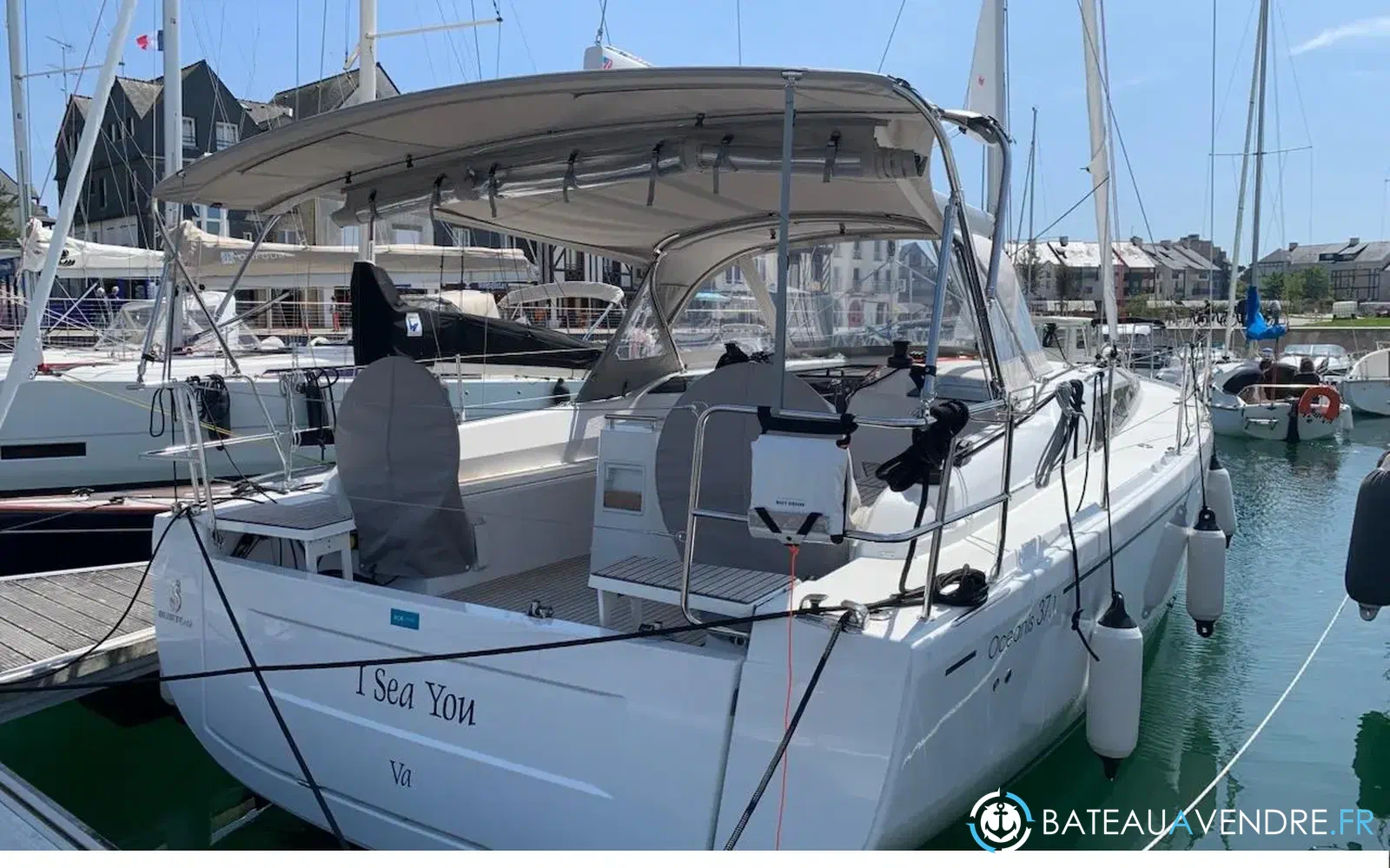 slider 1 Beneteau Oceanis 37.1
