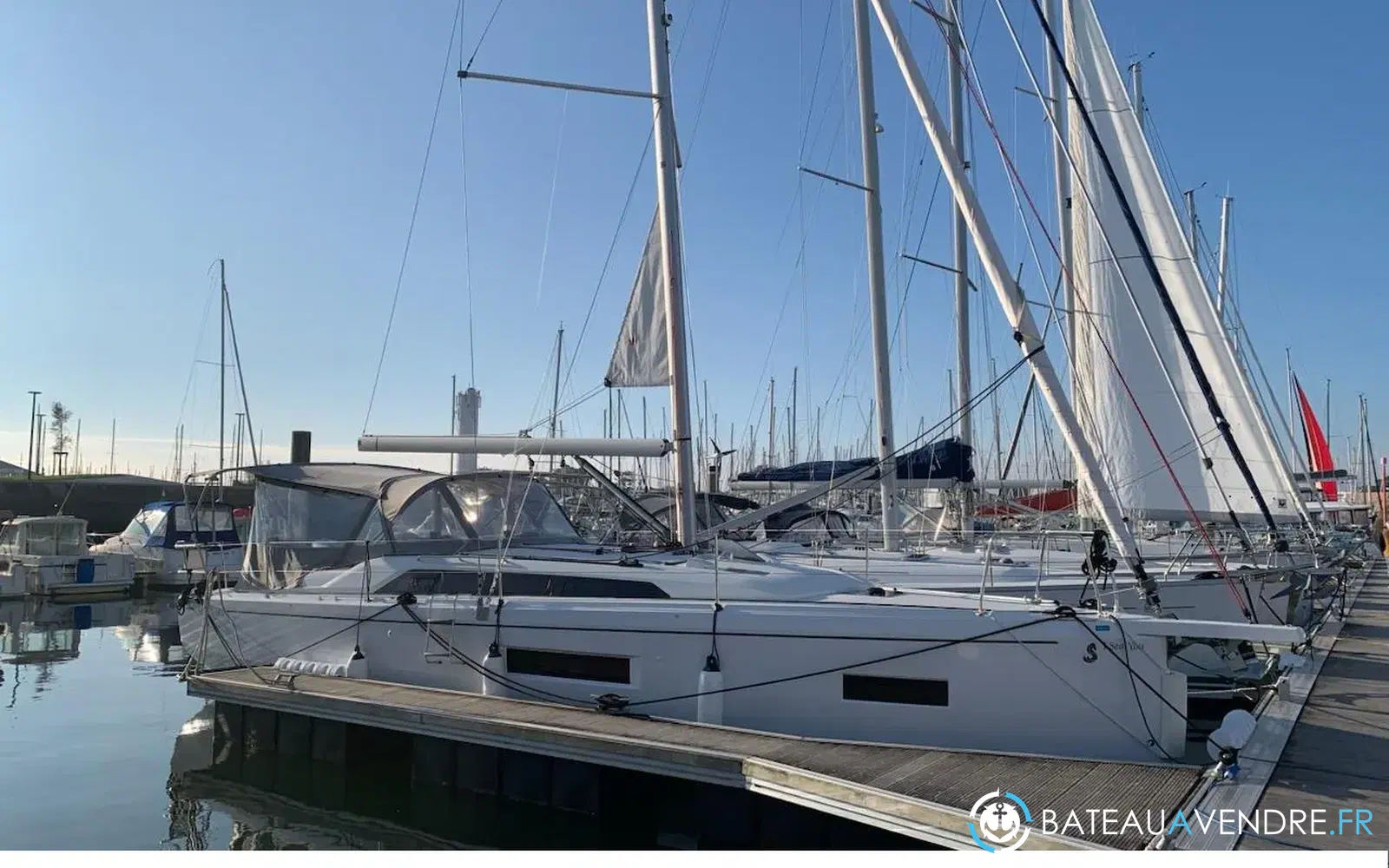 slider 23 Beneteau Oceanis 37.1