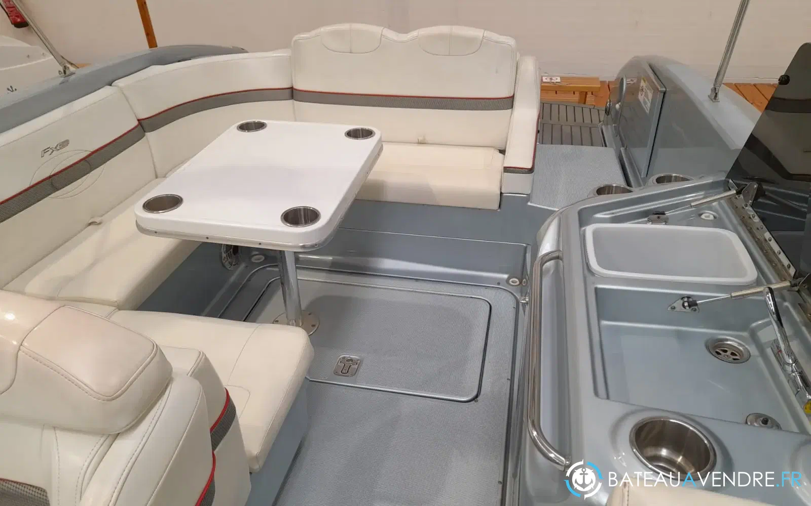 slider 9 Formula 310 Sun Sport
