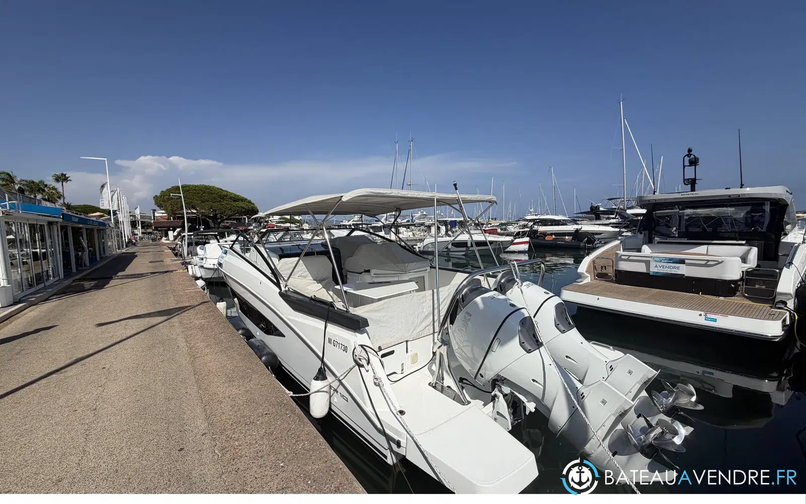 slider 4 Beneteau Flyer 10