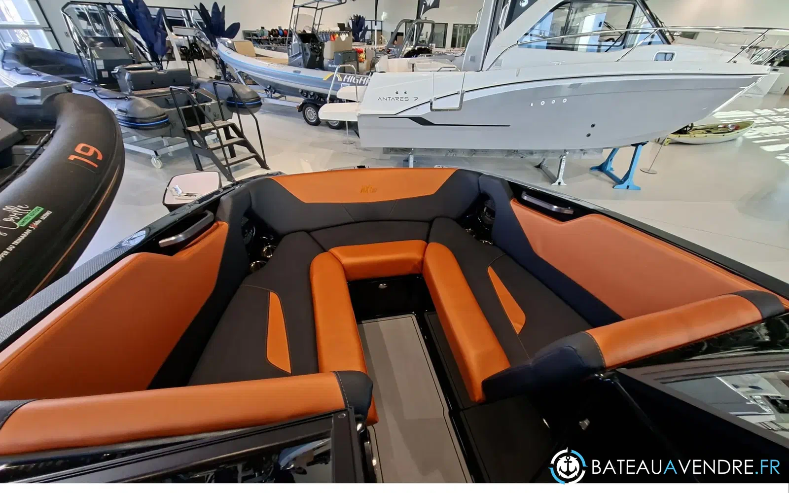 slider 11 Mastercraft NXT 22