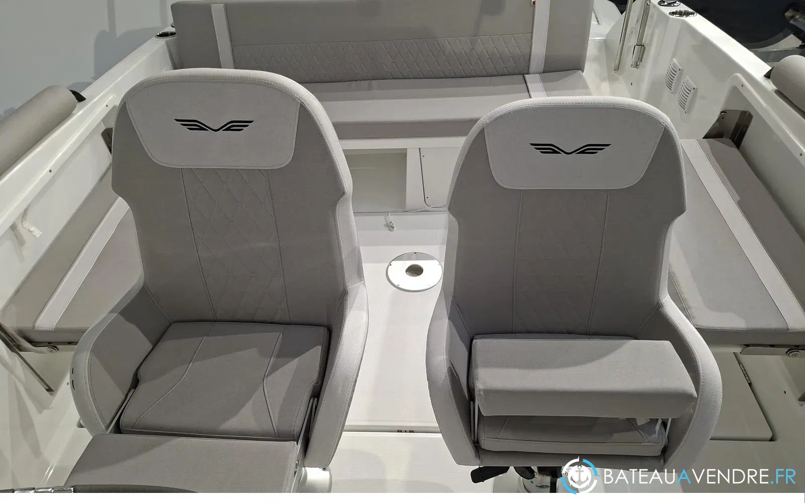 slider 5 Beneteau Flyer 8 SPACEdeck V2