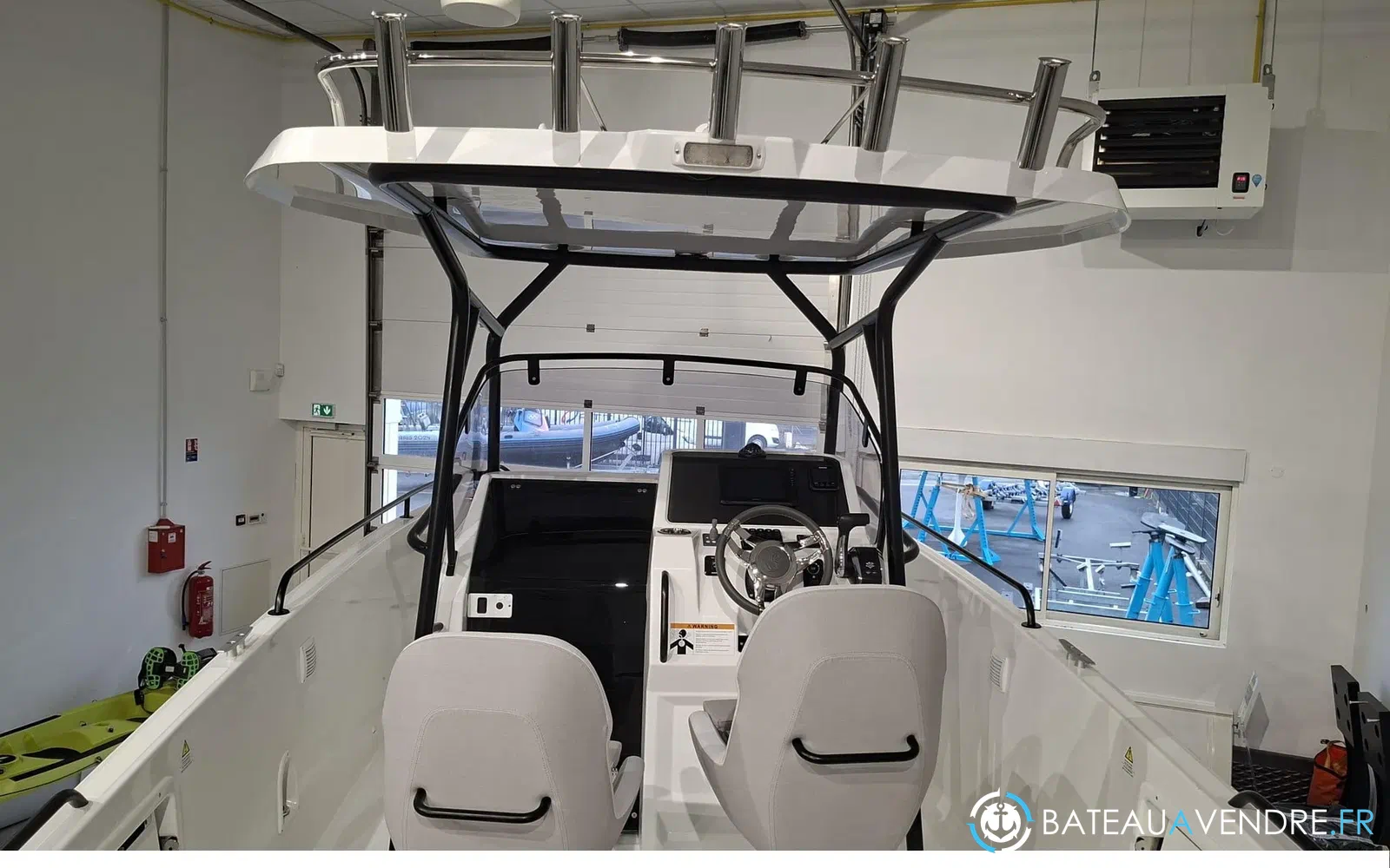 slider 6 Beneteau Flyer 8 SPACEdeck V2