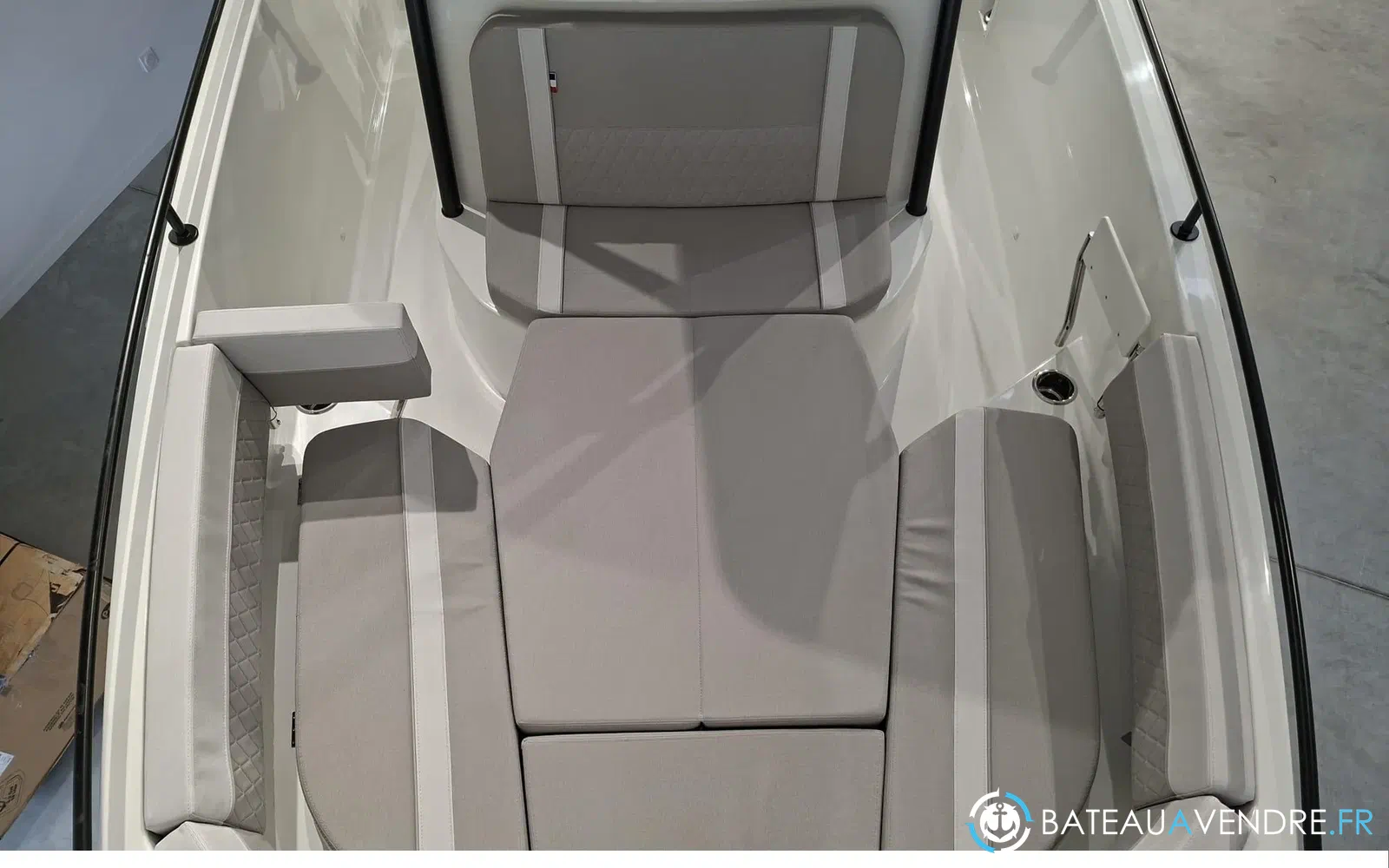 slider 7 Beneteau Flyer 8 SPACEdeck V2