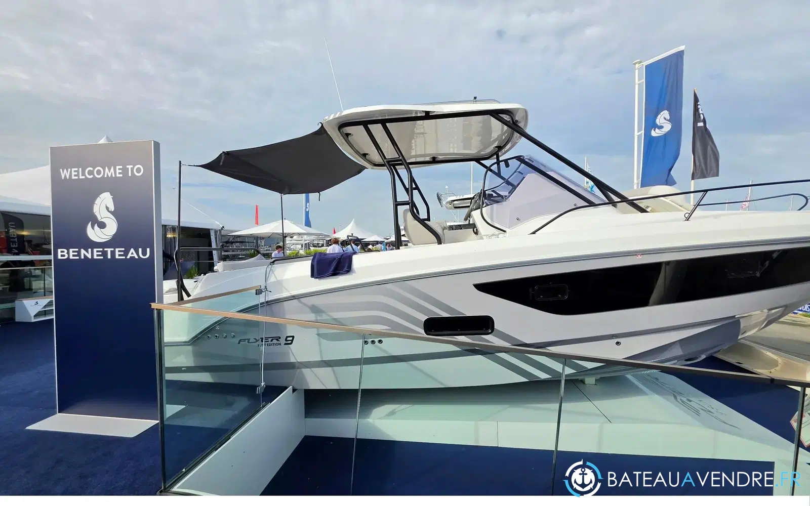 slider 0 Beneteau Flyer 9 Sundeck
