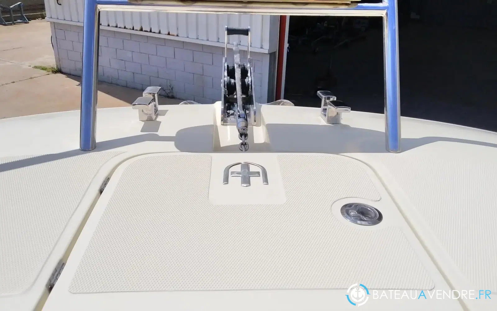 slider 24 Invictus 280 CX