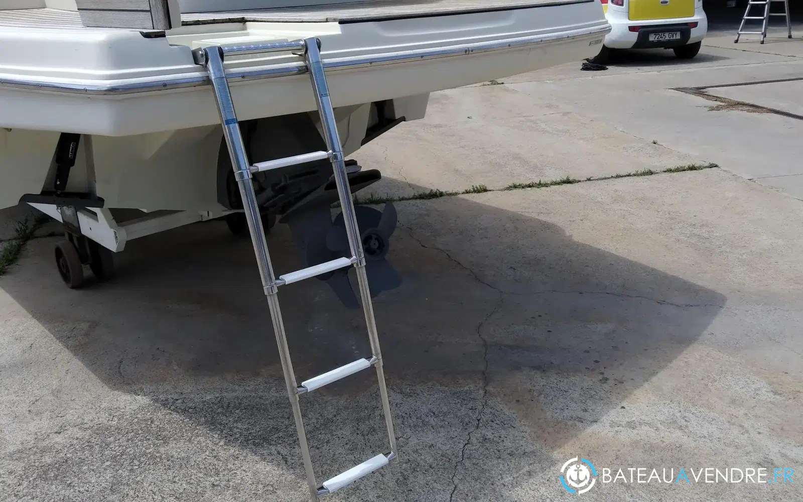 slider 5 Invictus 280 CX