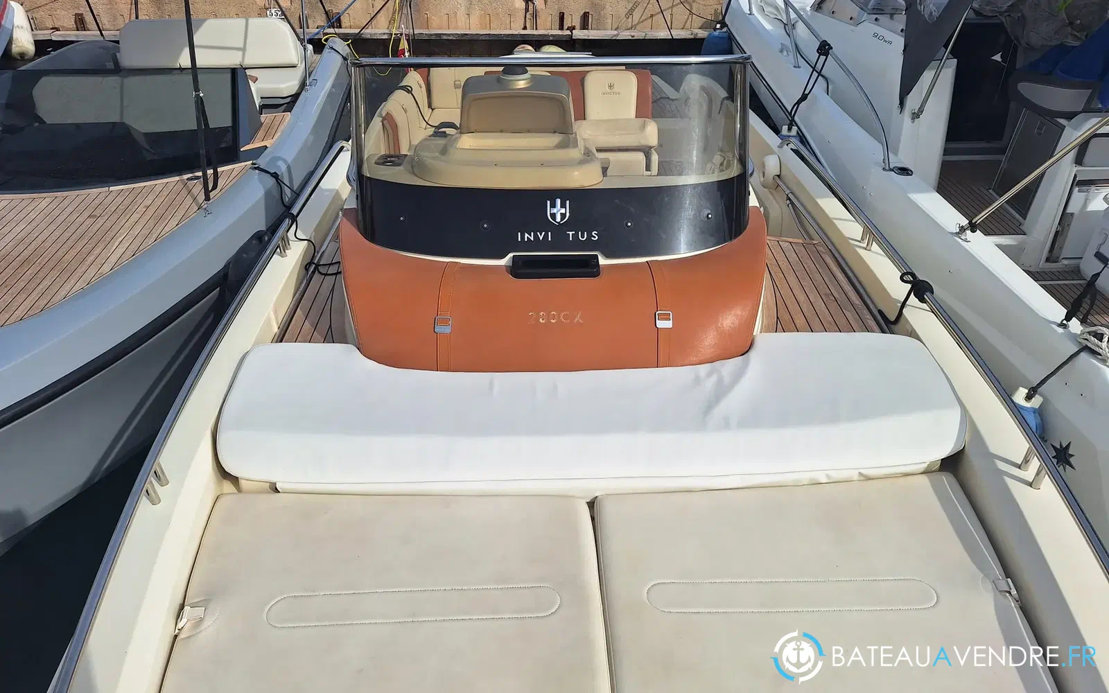 slider 4 Invictus 280 CX