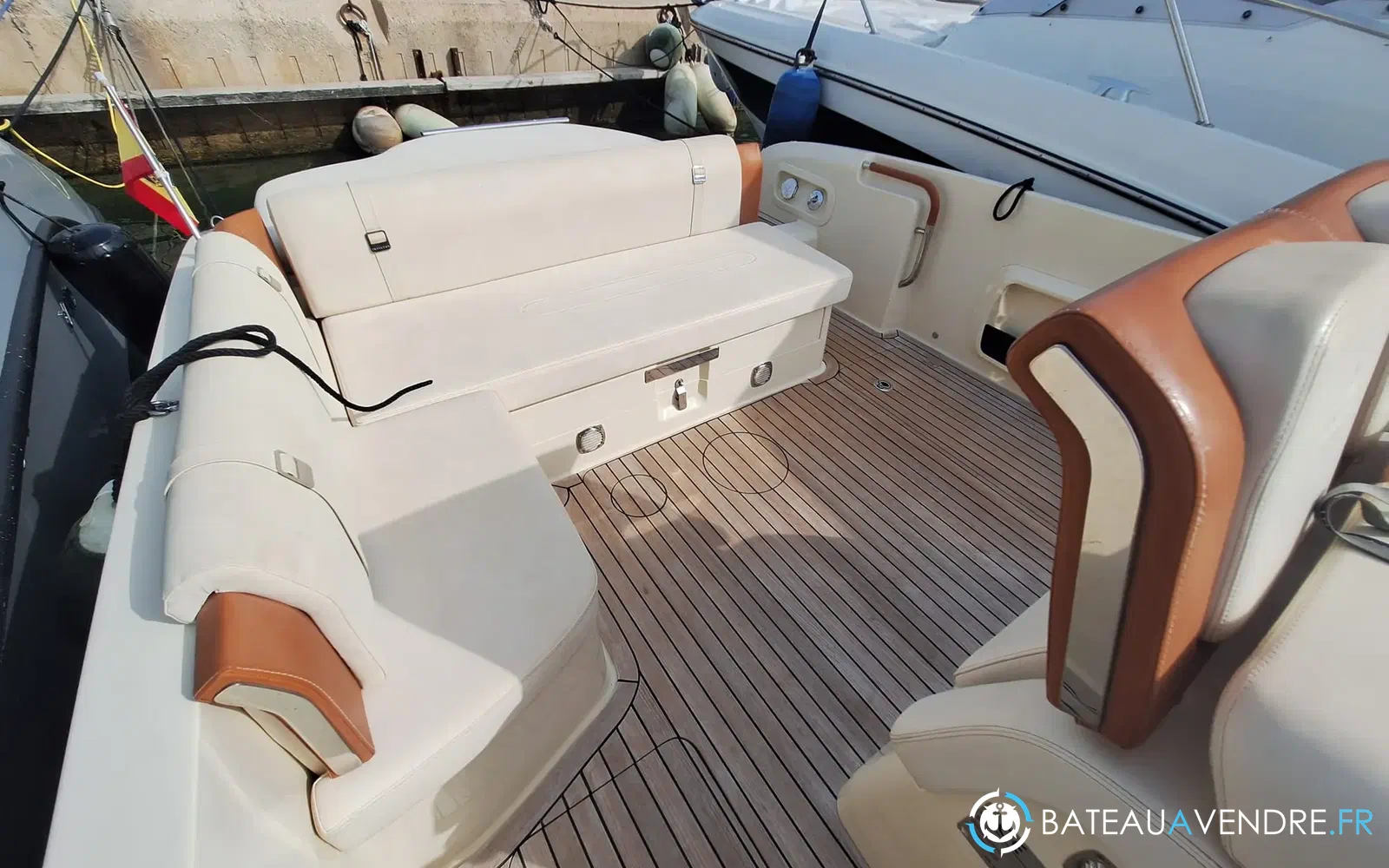 slider 8 Invictus 280 CX