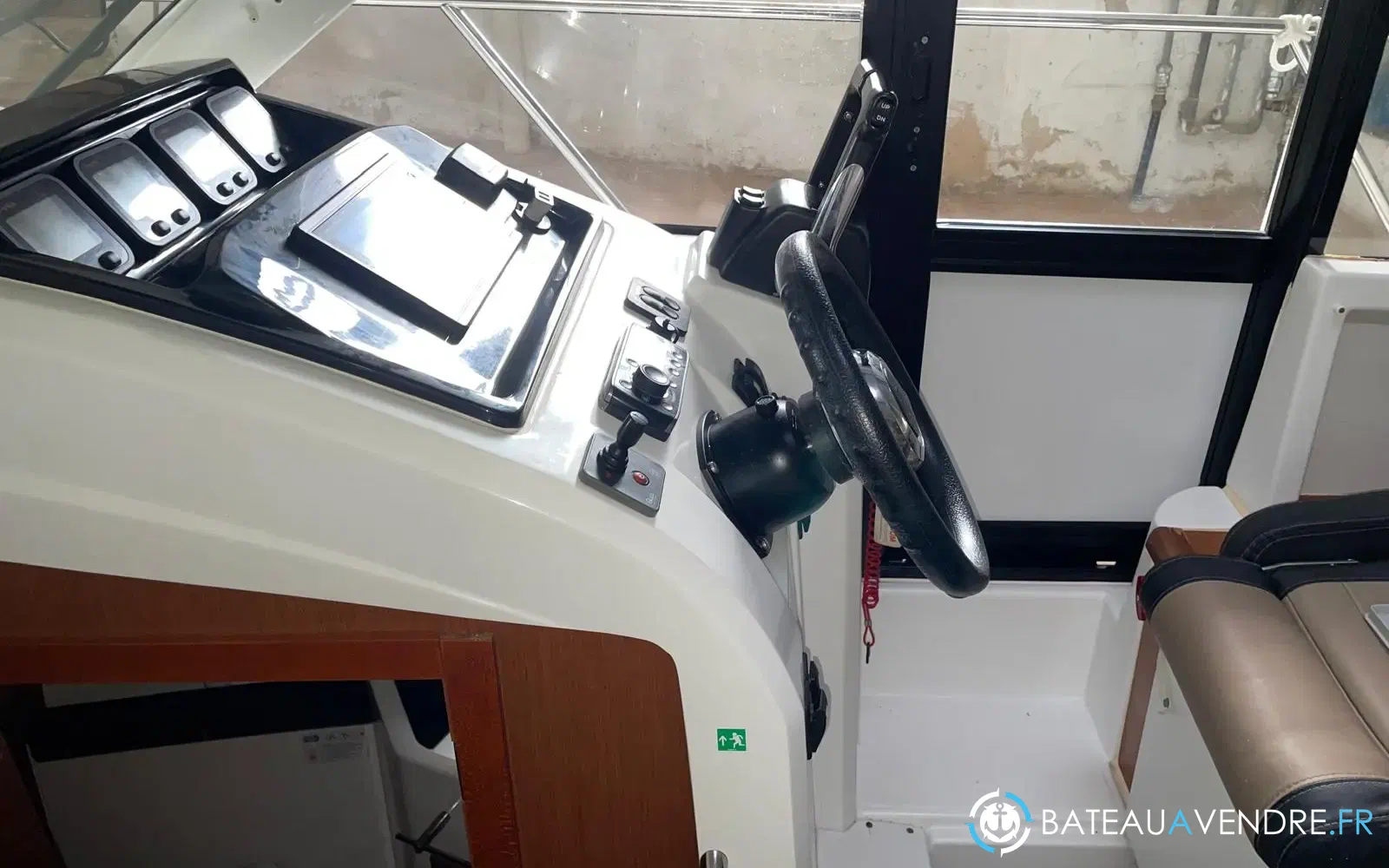 slider 5 Jeanneau Merry Fisher 855