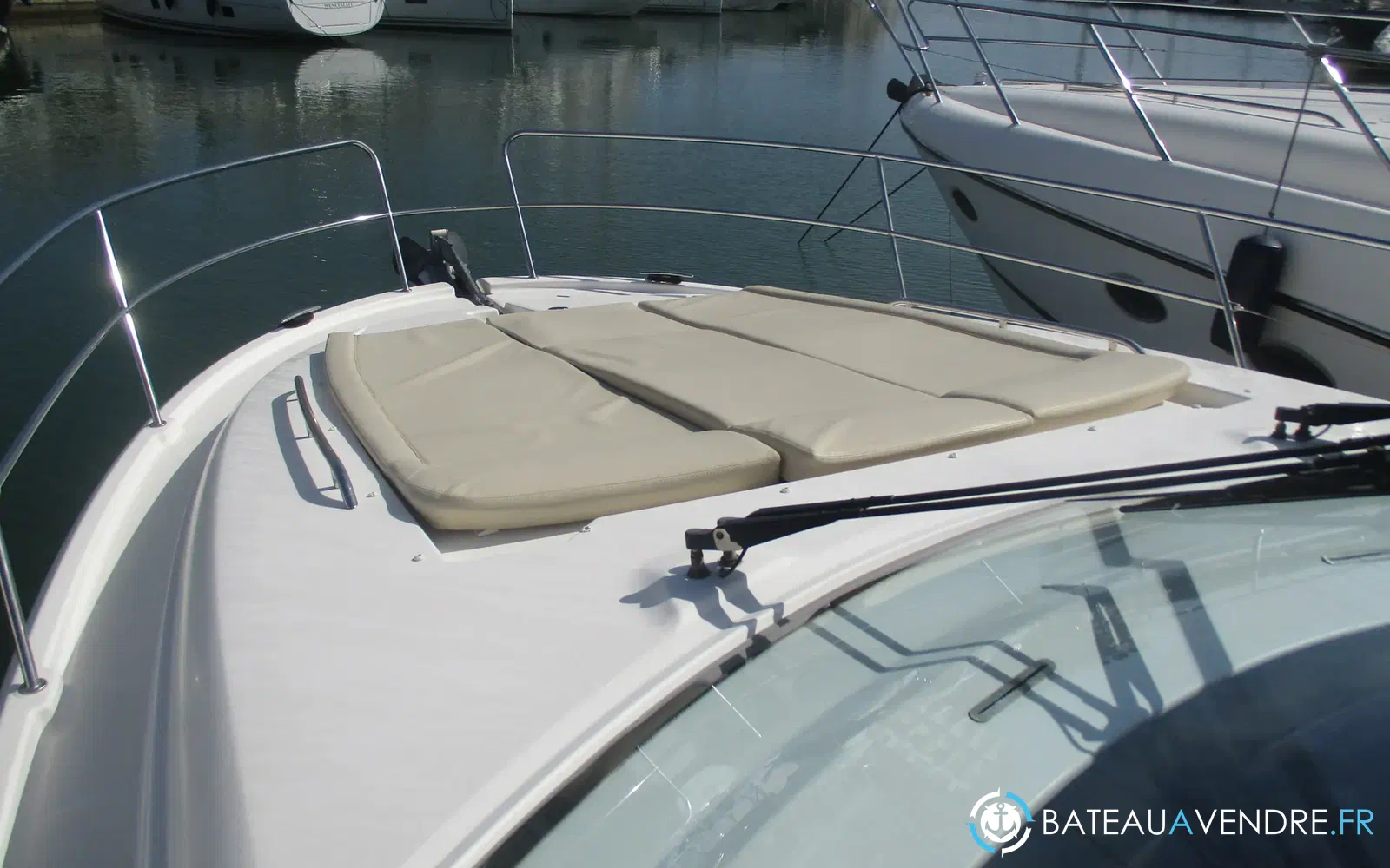 slider 7 Jeanneau Prestige 38 S
