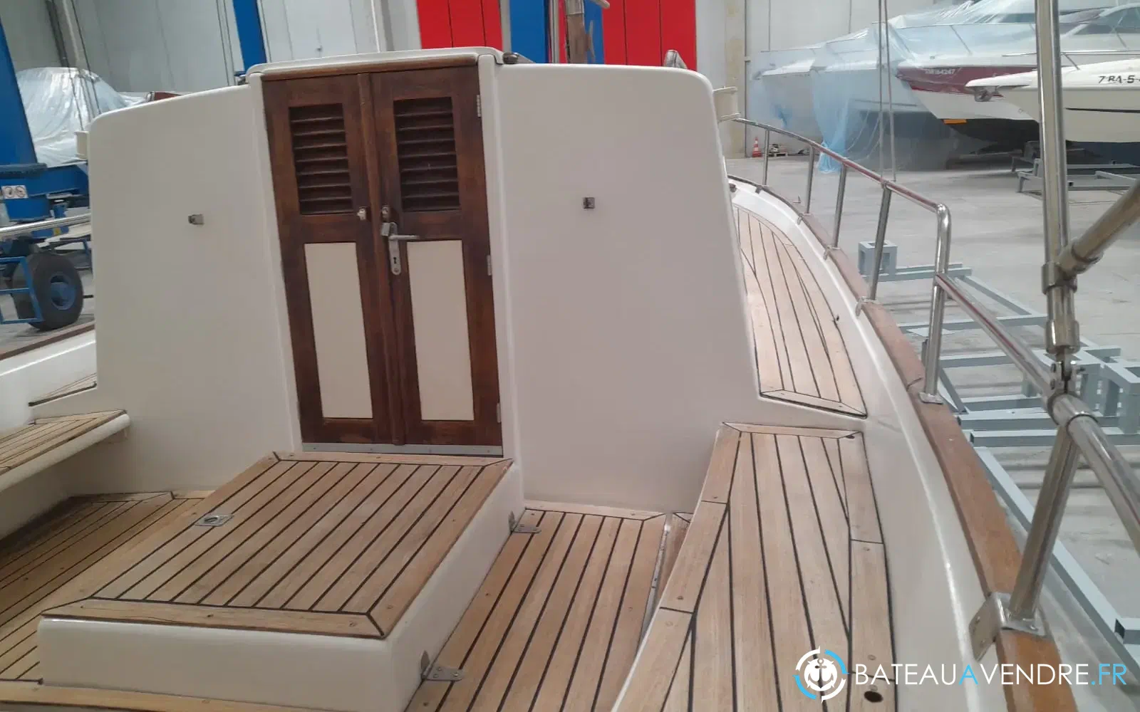 slider 10 Majoni 36