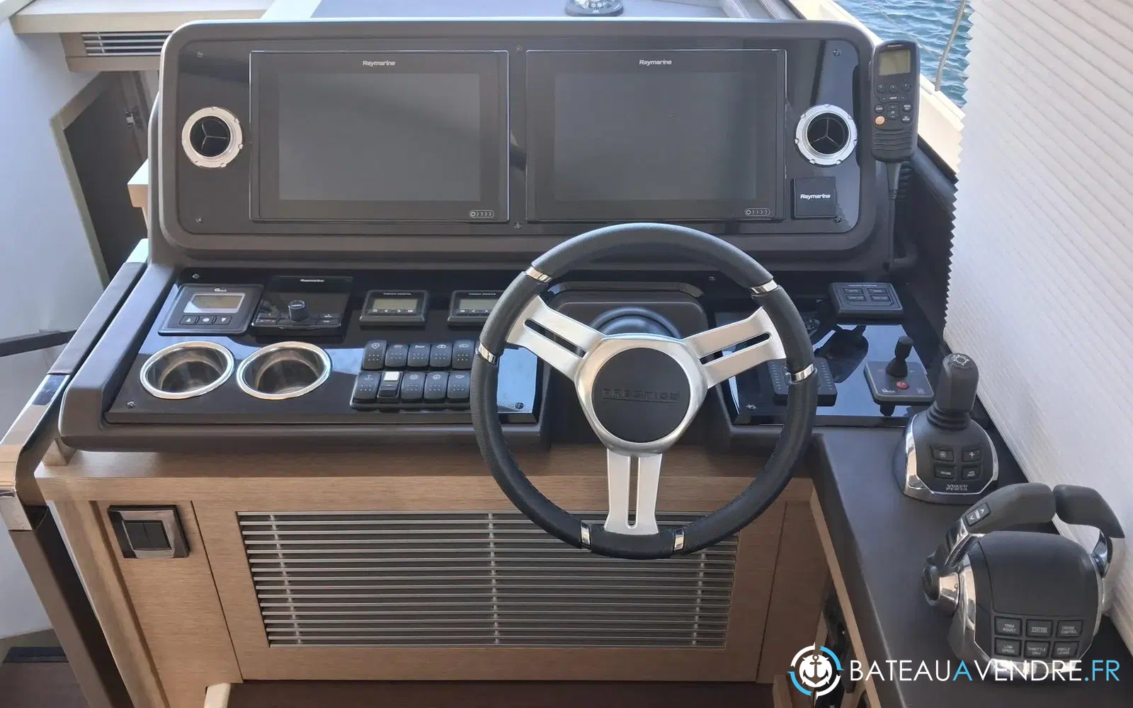 slider 59 Prestige Yachts 520 Fly