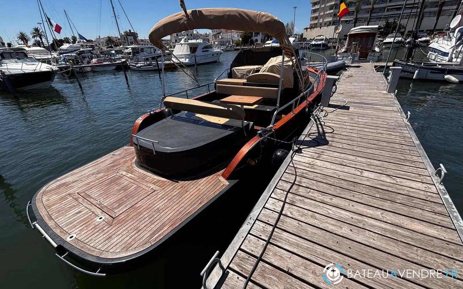 slider 0 Gozzo Positano 28 Sole