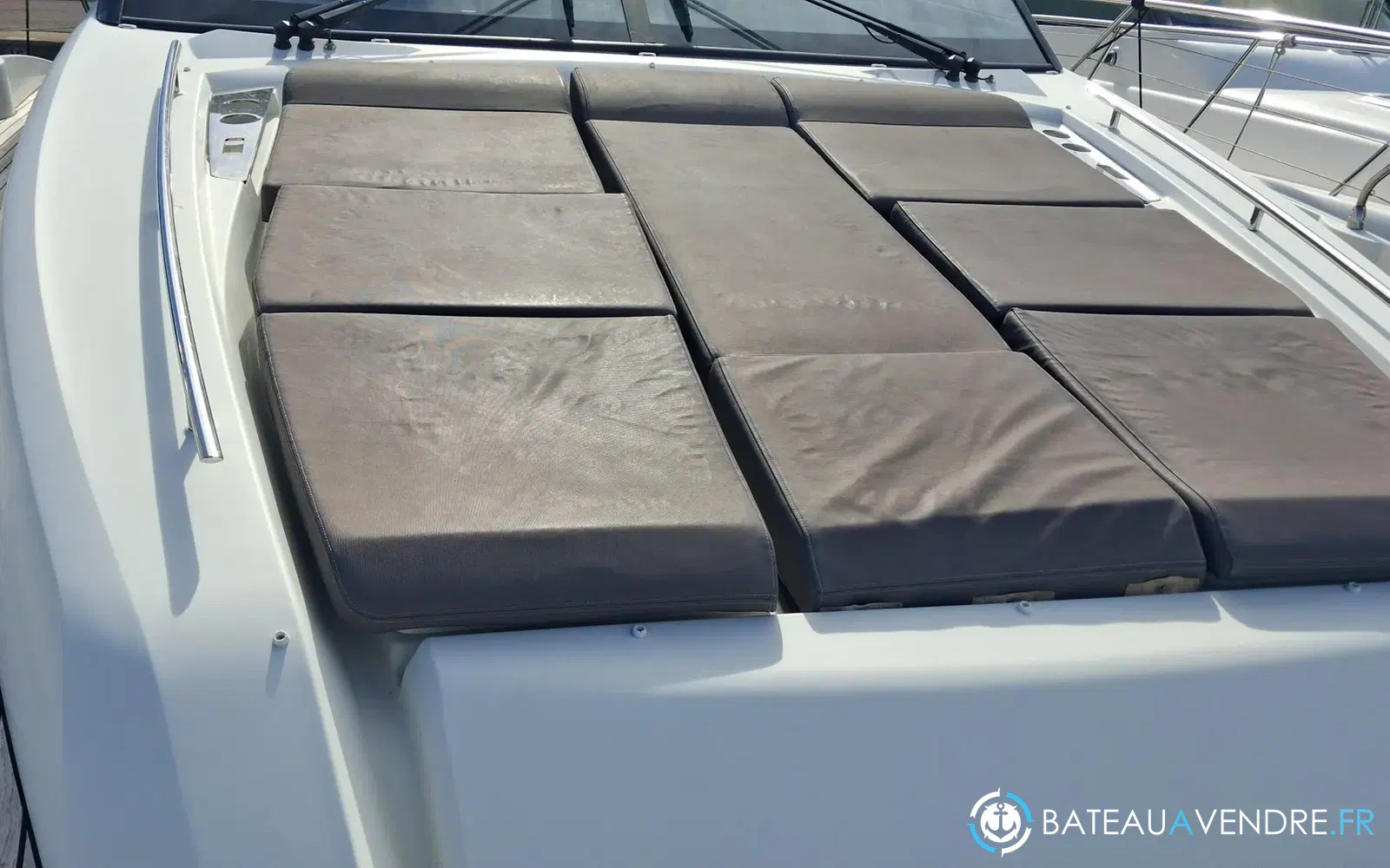 slider 27 Prestige Yachts 520 Fly