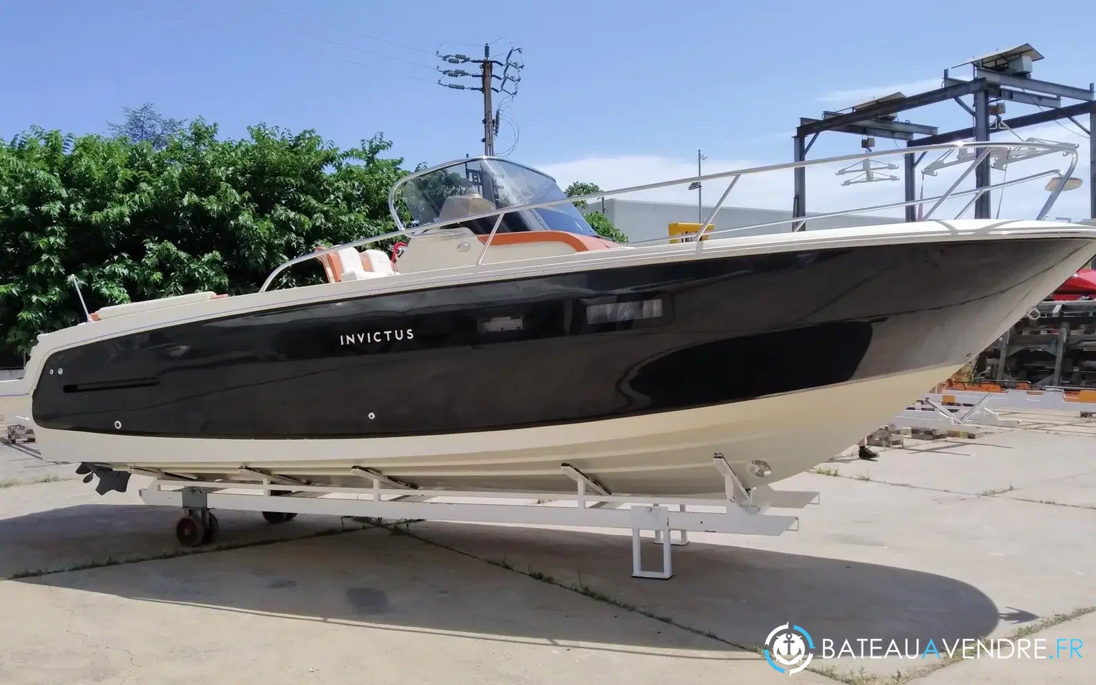slider 0 Invictus 280 CX