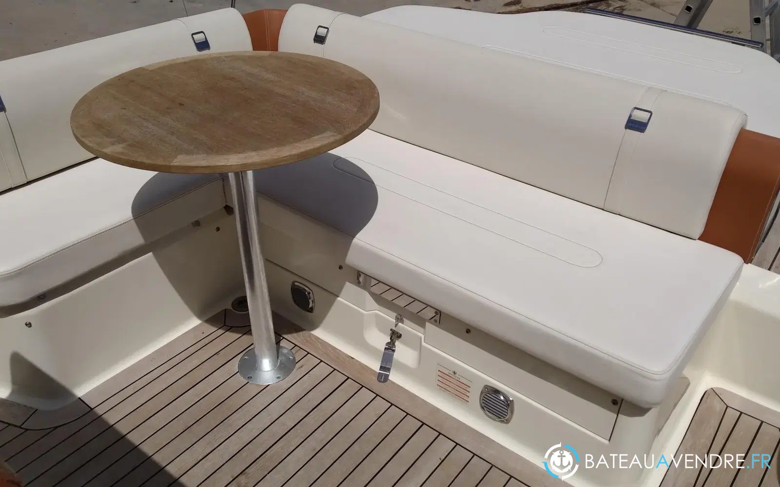 slider 9 Invictus 280 CX