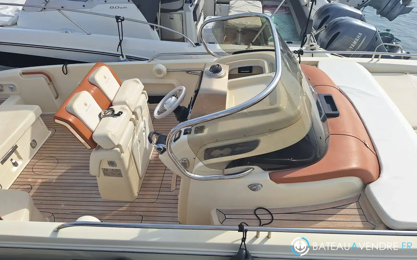slider 5 Invictus 280 CX