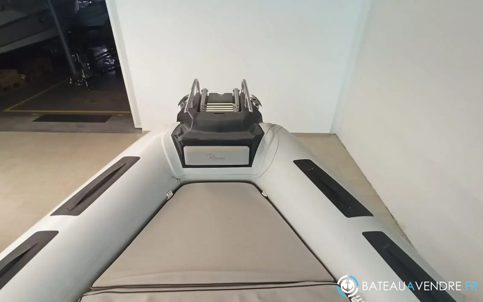 slider 11 Ranieri Cayman 31 Sport Touring