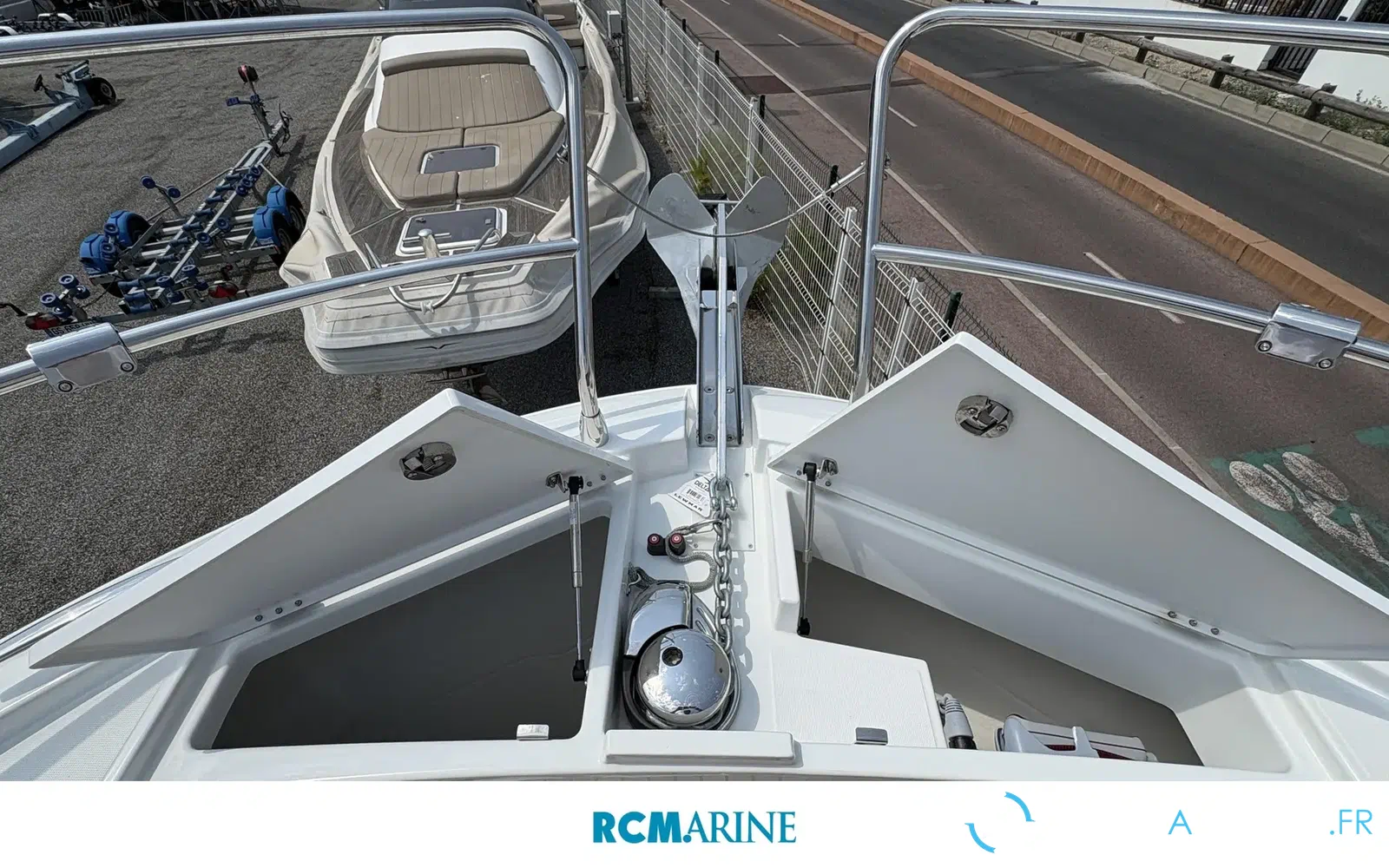 slider 14 Beneteau Antares 12