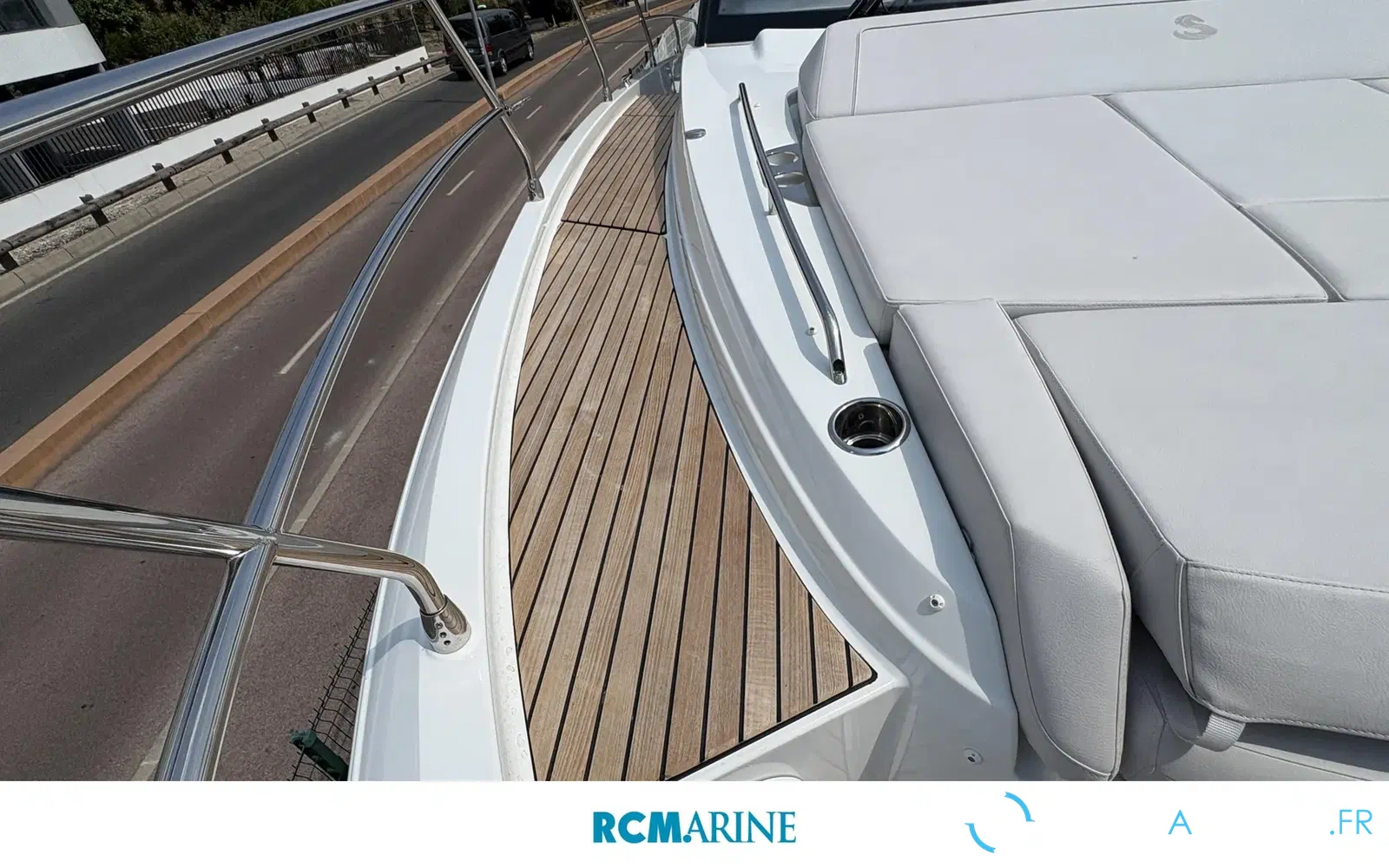 slider 15 Beneteau Antares 12