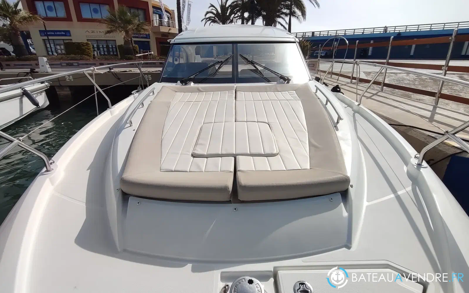 slider 8 Jeanneau Leader 36 Sportop