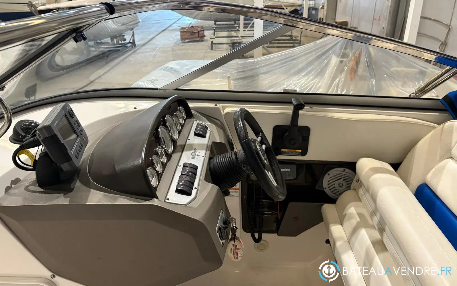 slider 9 Regal 2700