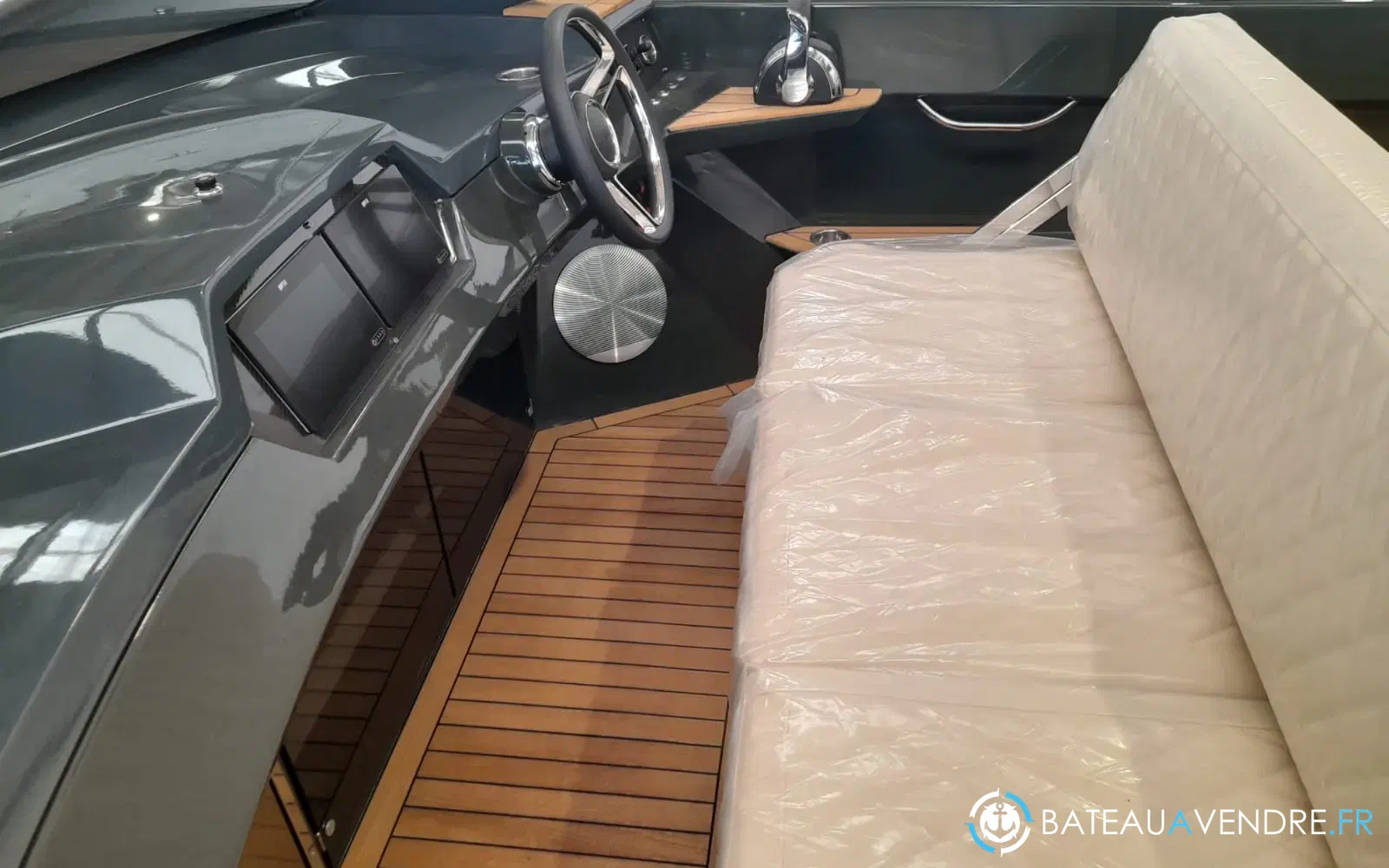 slider 9 Rand Boats Spirit 25