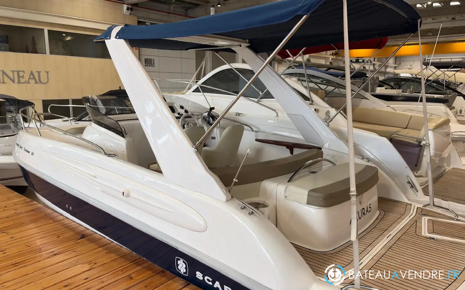 slider 0 Scarani 25 Day Cruiser