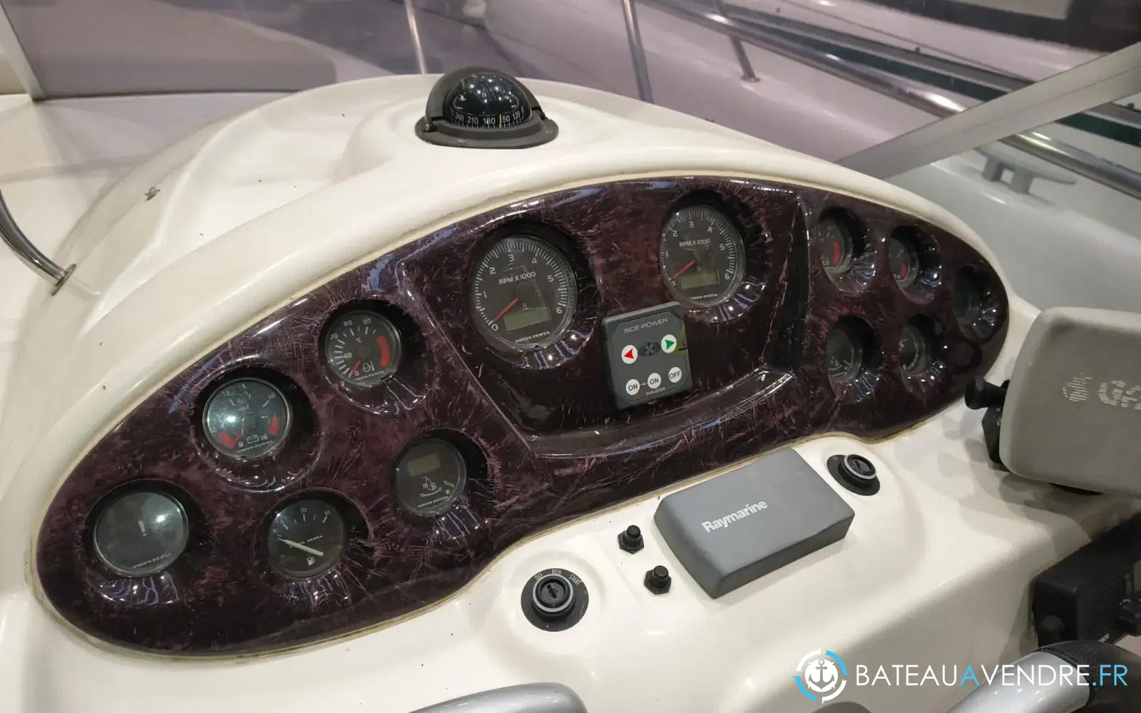 slider 5 Sessa Marine C30