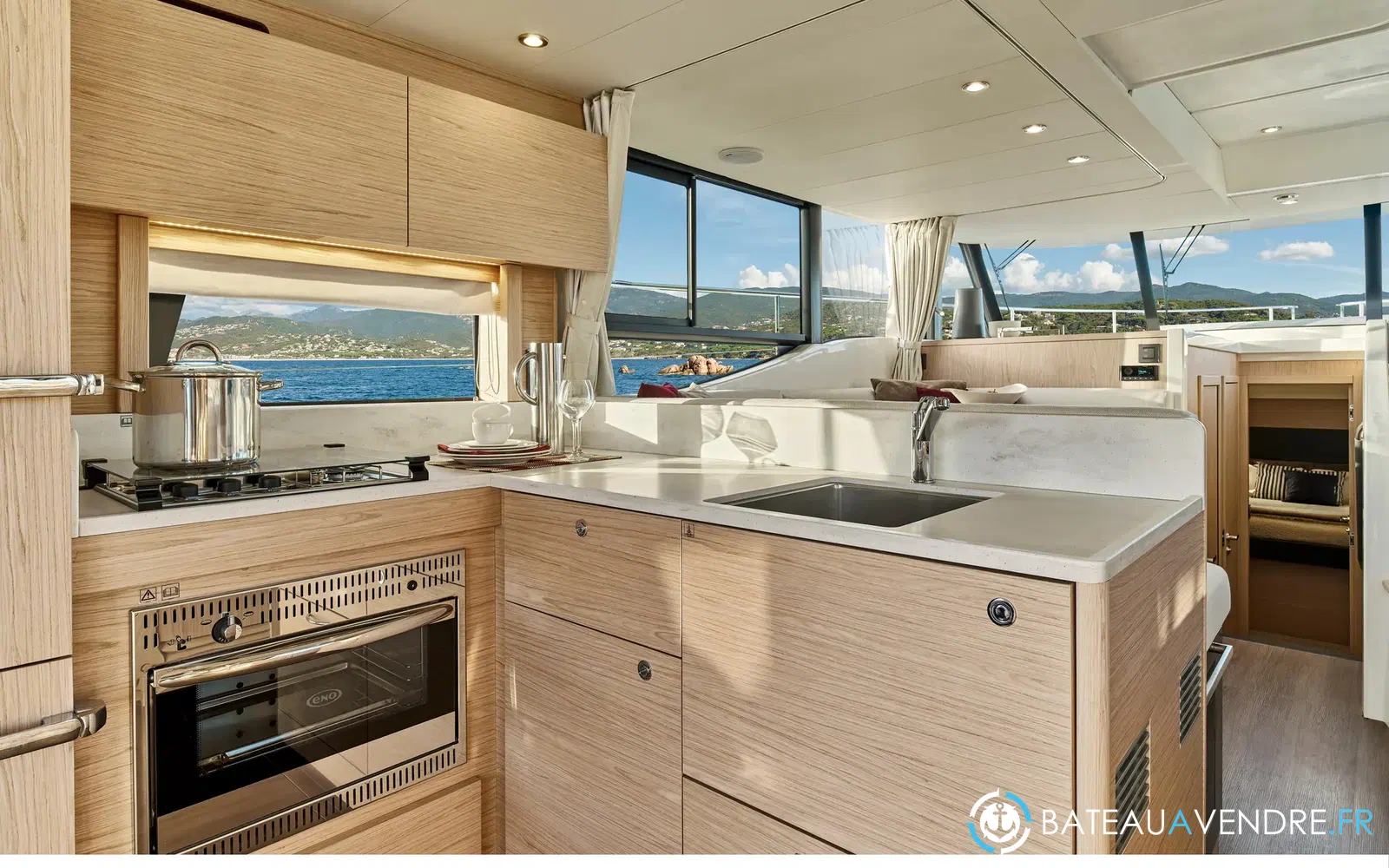 slider 17 Beneteau Swift Trawler 48