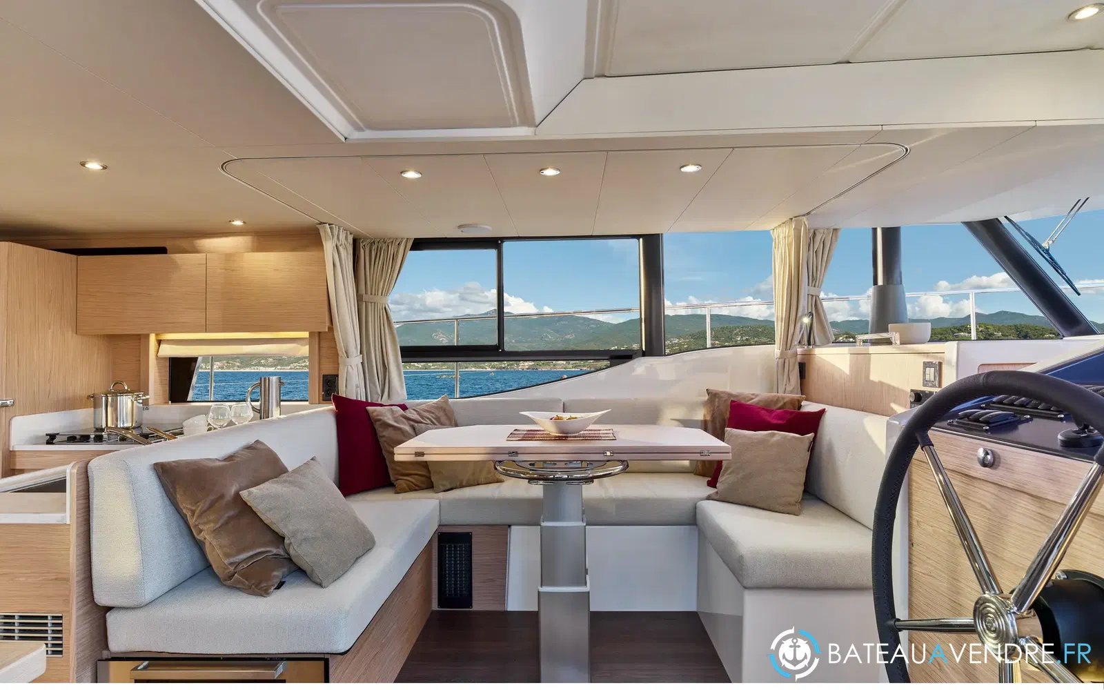 slider 19 Beneteau Swift Trawler 48