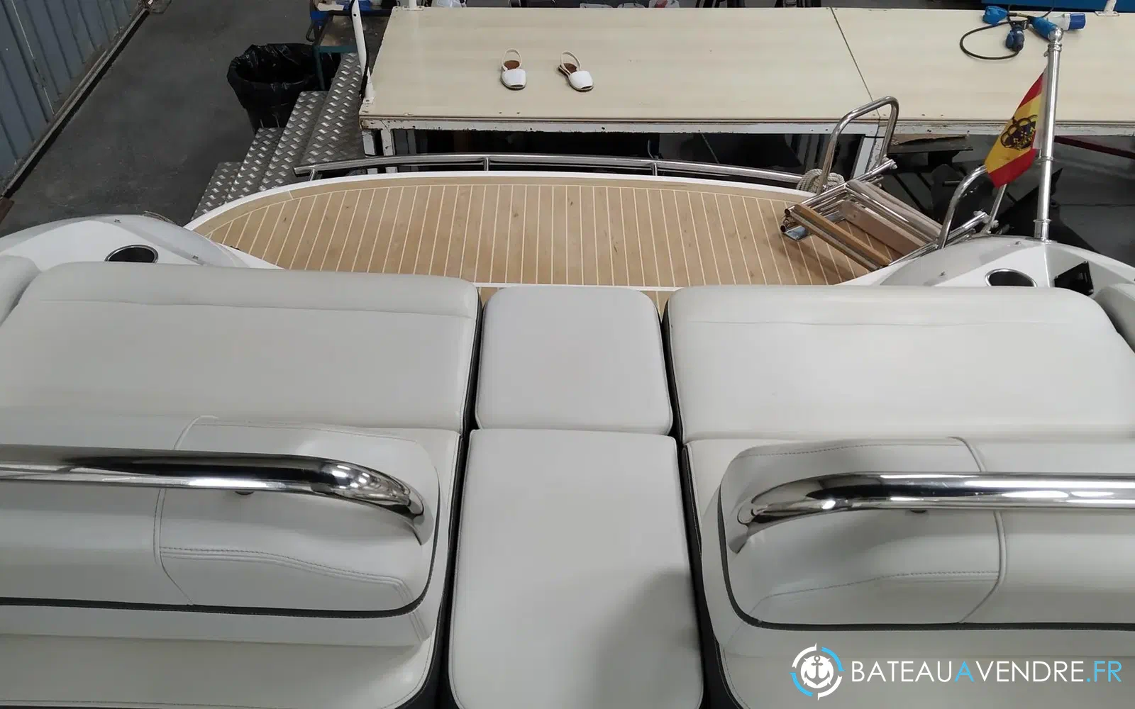 slider 28 Regal 2800