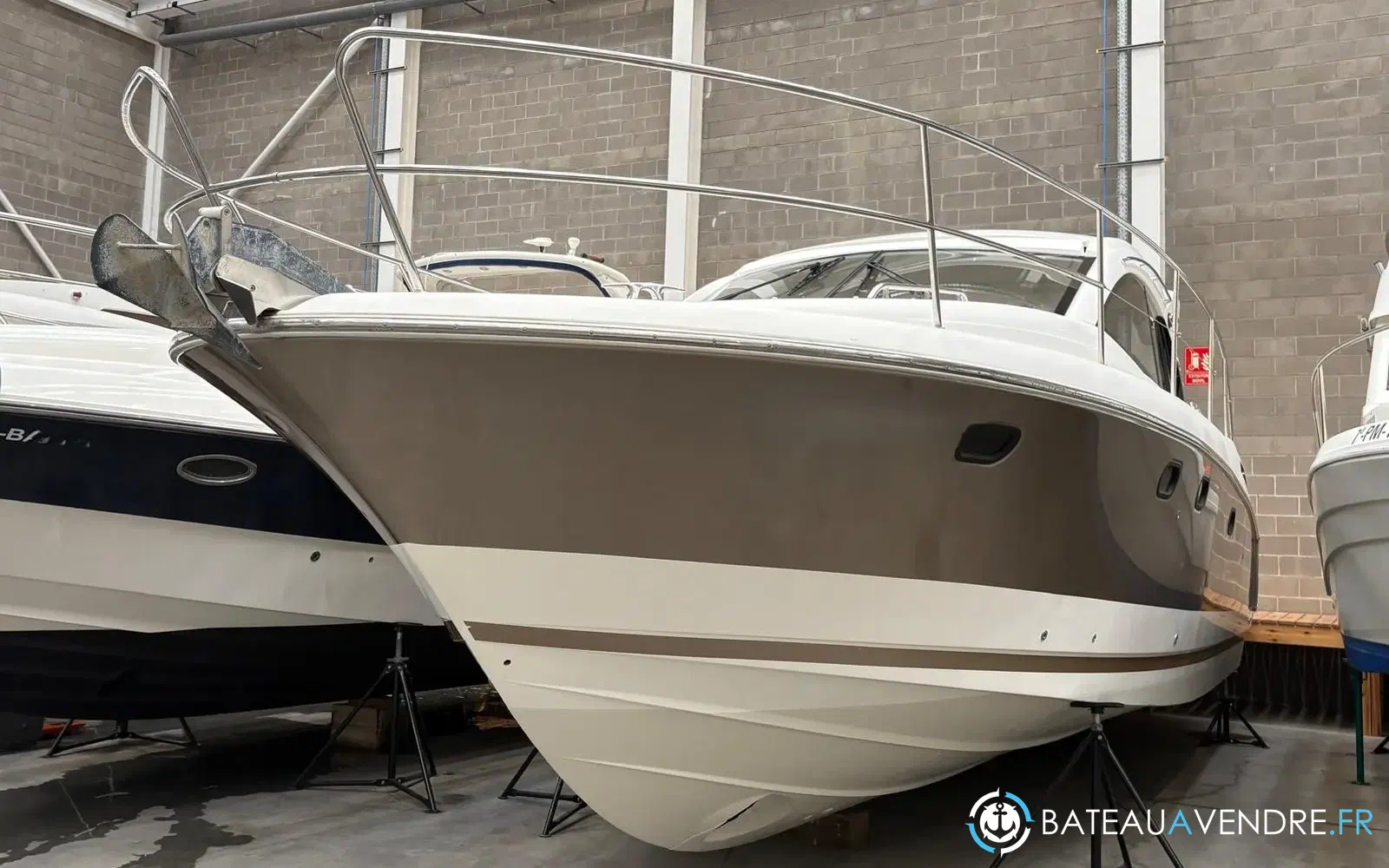 slider 5 Jeanneau Prestige 38 S