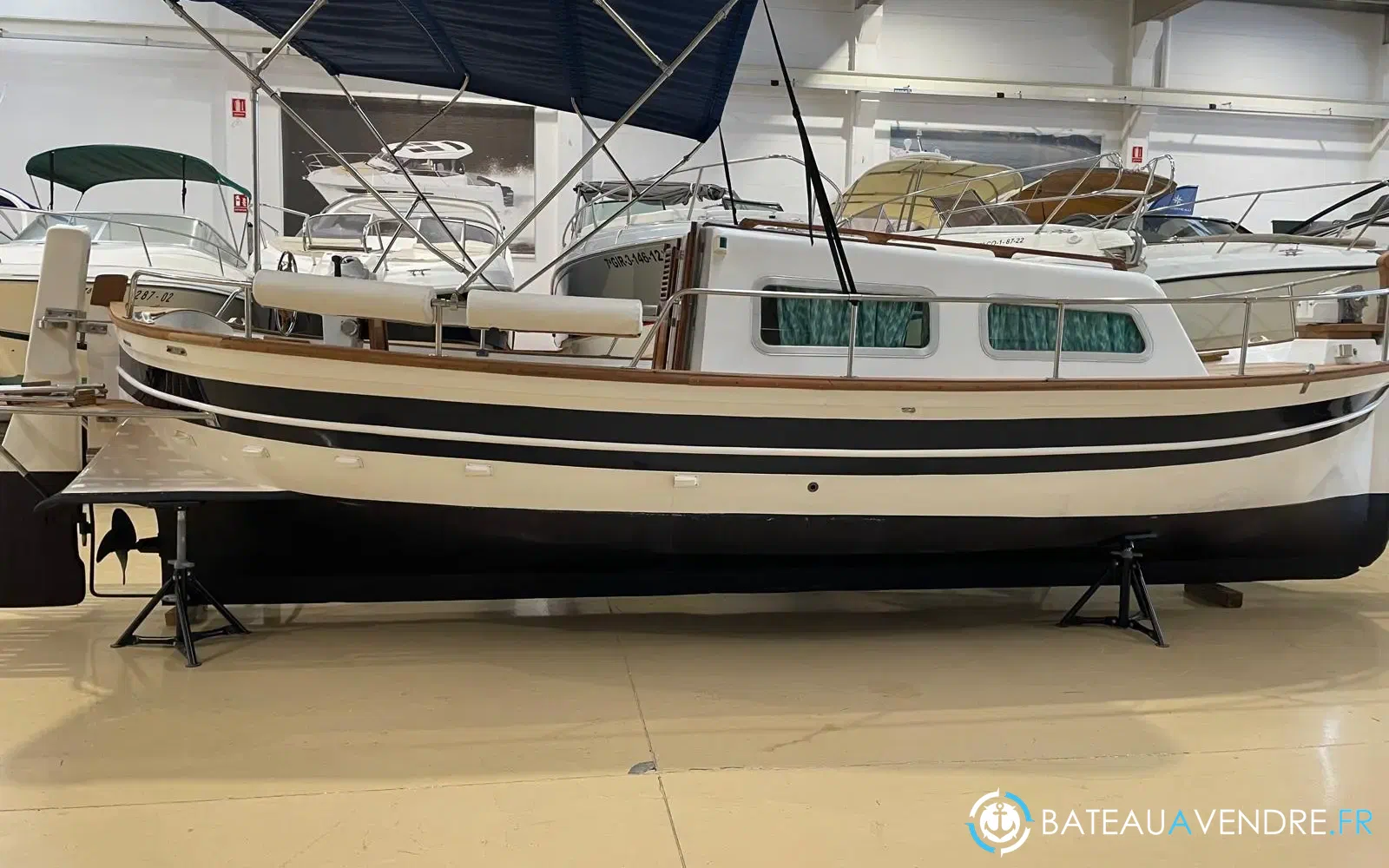 slider 1 Majoni 36