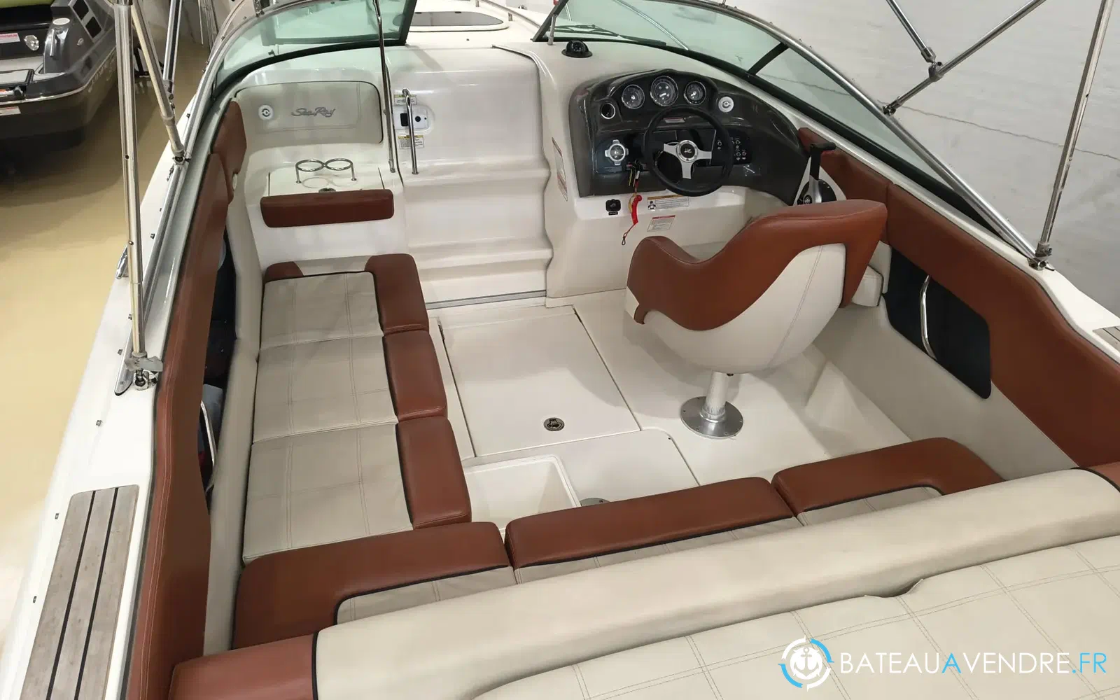 slider 5 Sea Ray 240 Sundancer Sea Ray 240 Sunsport