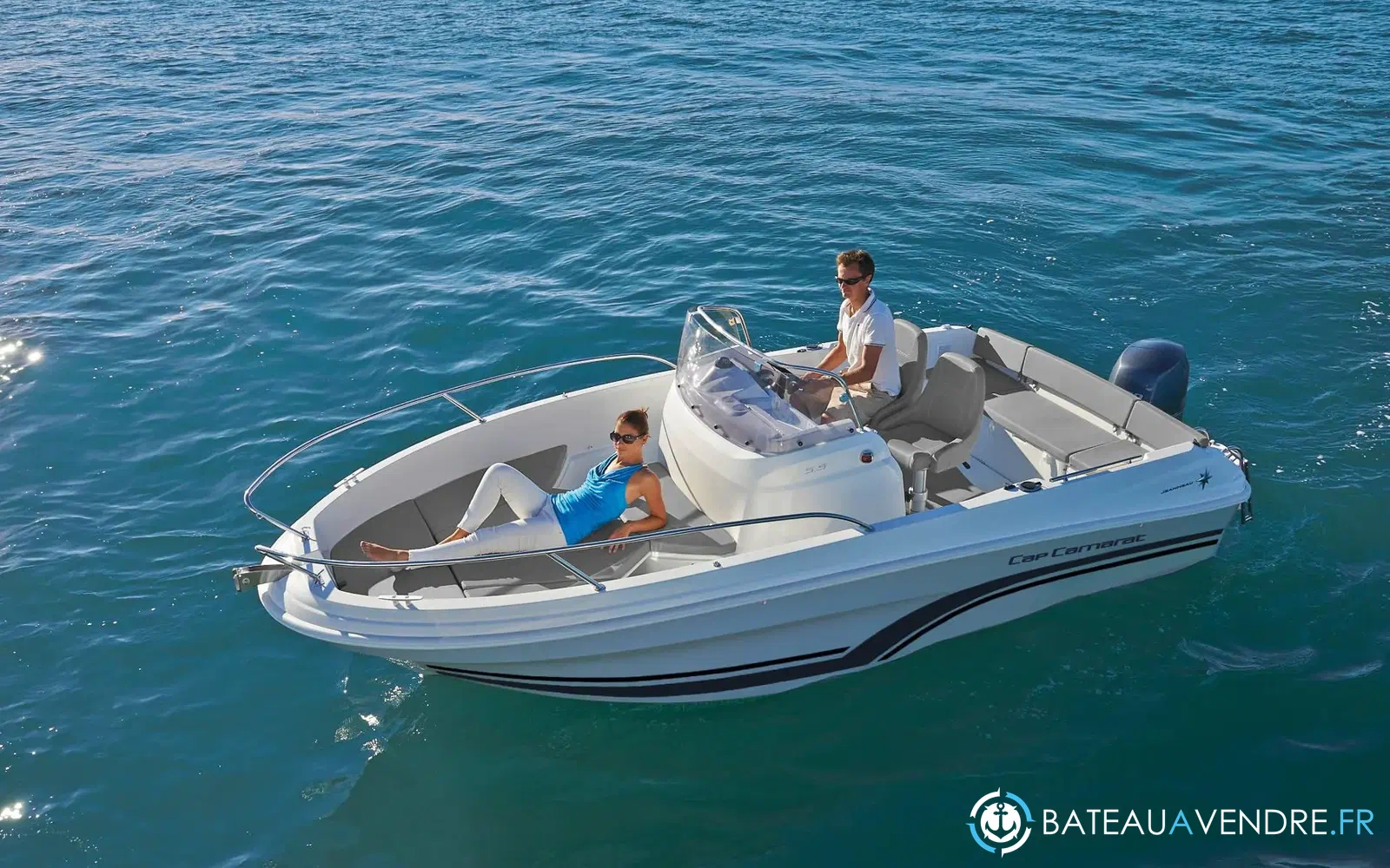 slider 0 Jeanneau Cap Camarat 5.5 CC Serie 2