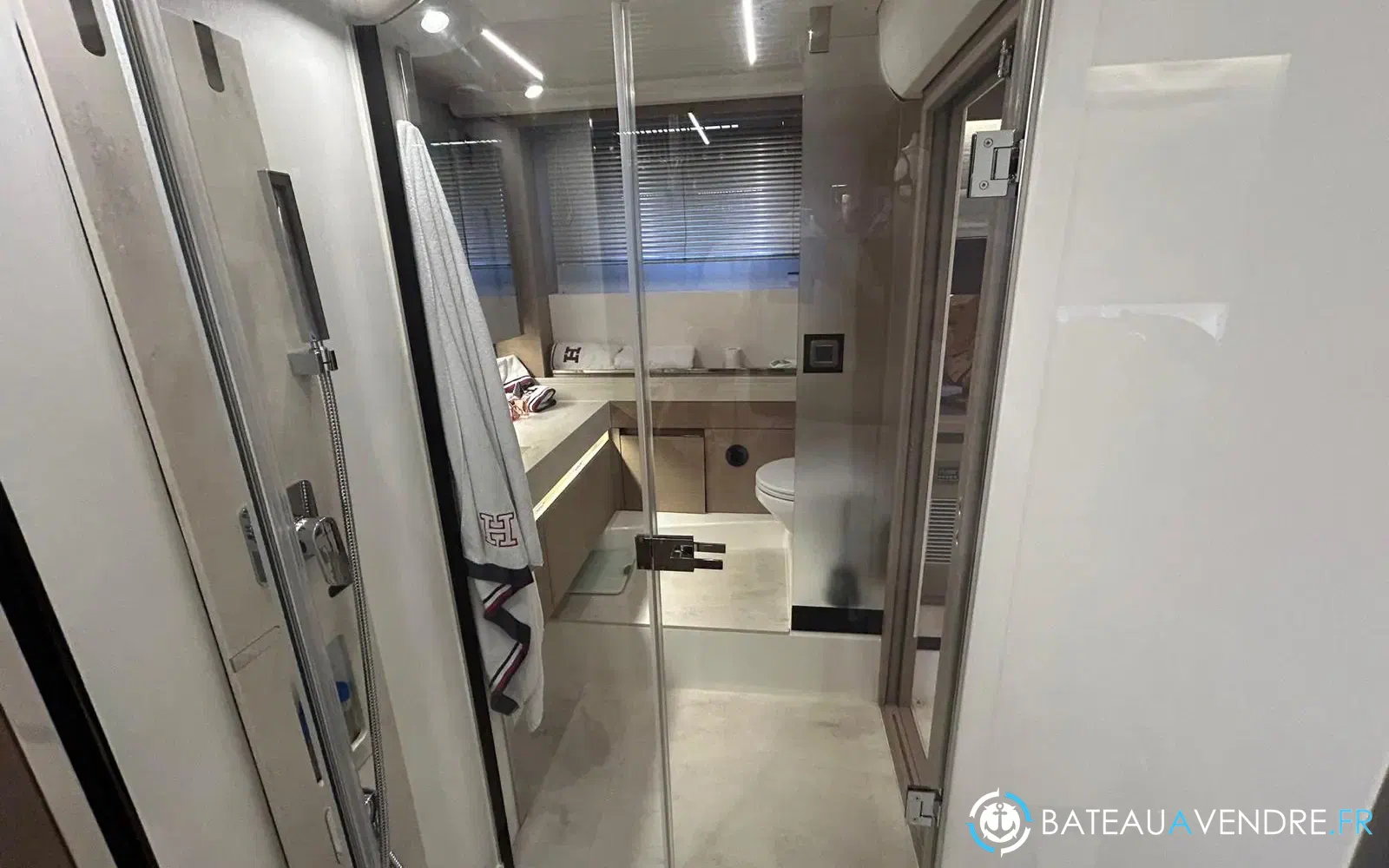 slider 38 Prestige Yachts 590 Fly