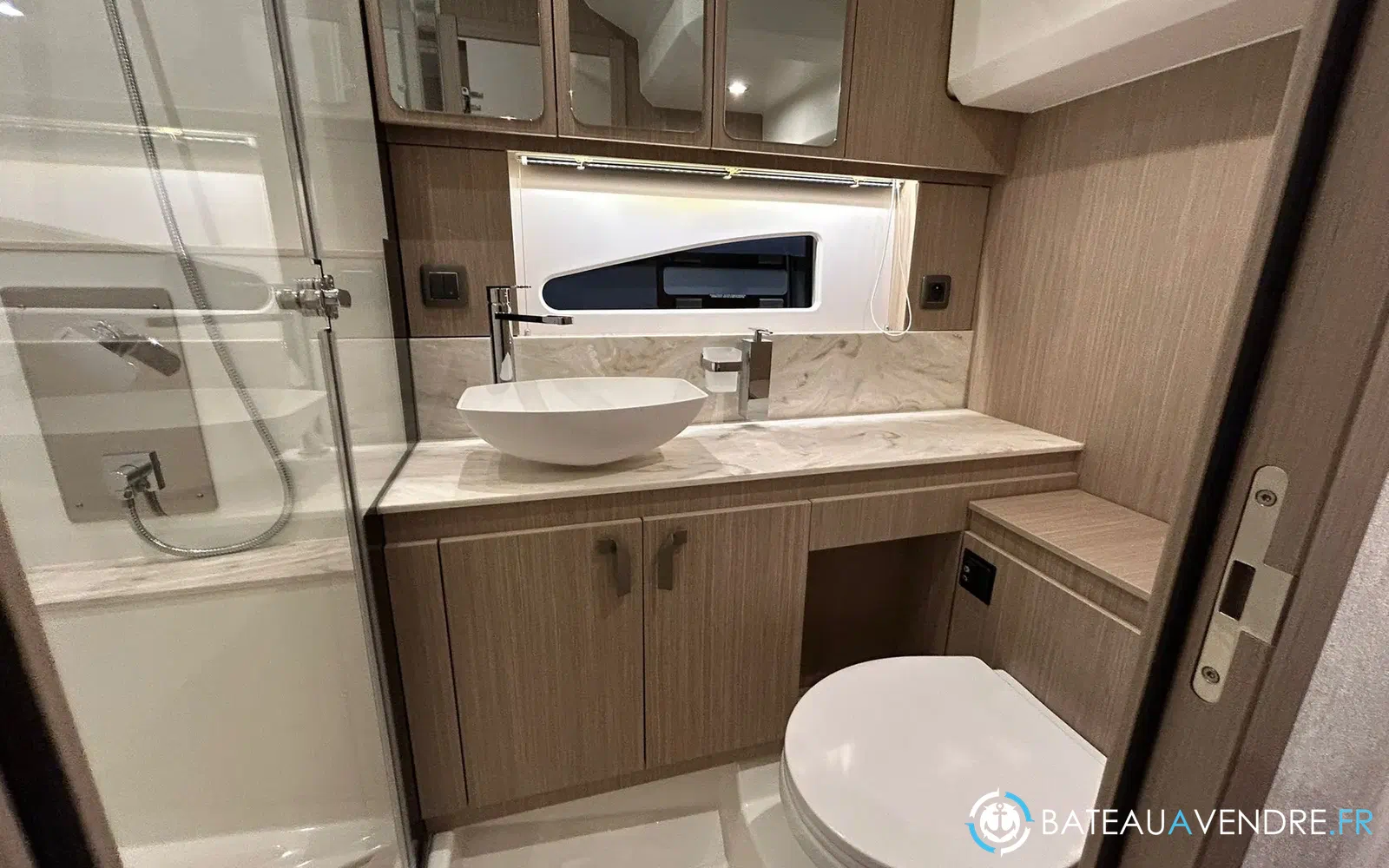 slider 17 Prestige Yachts F4.9