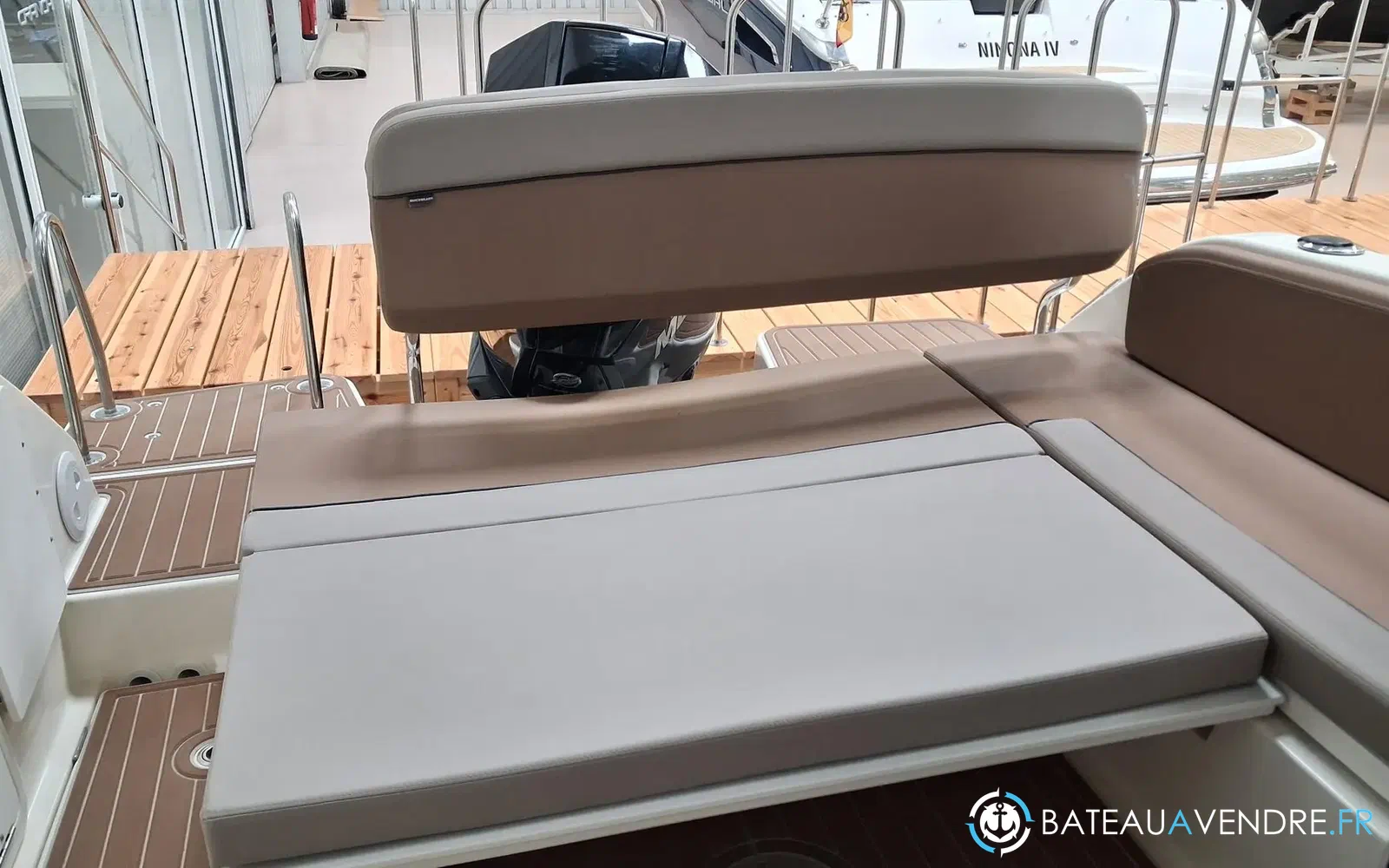 slider 12 Quicksilver 675 Weekend
