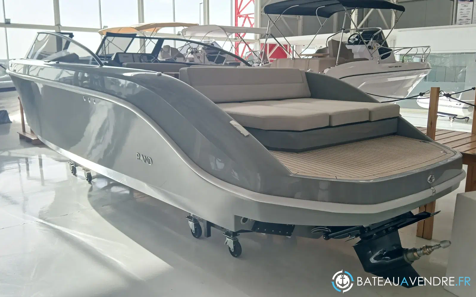 slider 1 Rand Boats Supreme 27