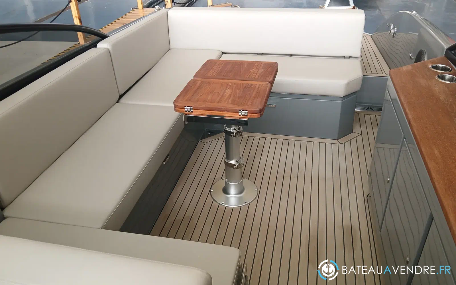 slider 4 Rand Boats Supreme 27