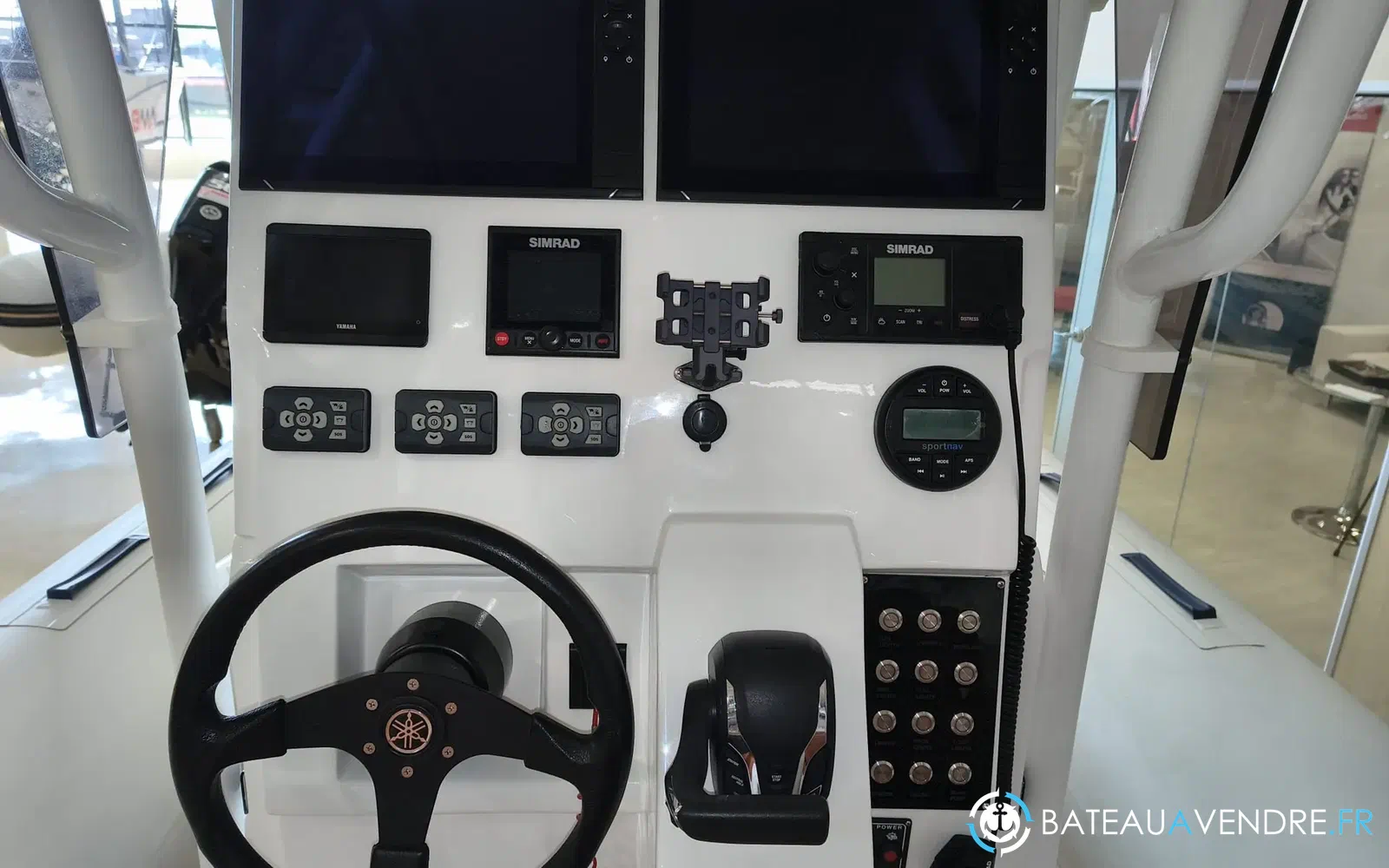 slider 11 Tiger Marine 740 Proline