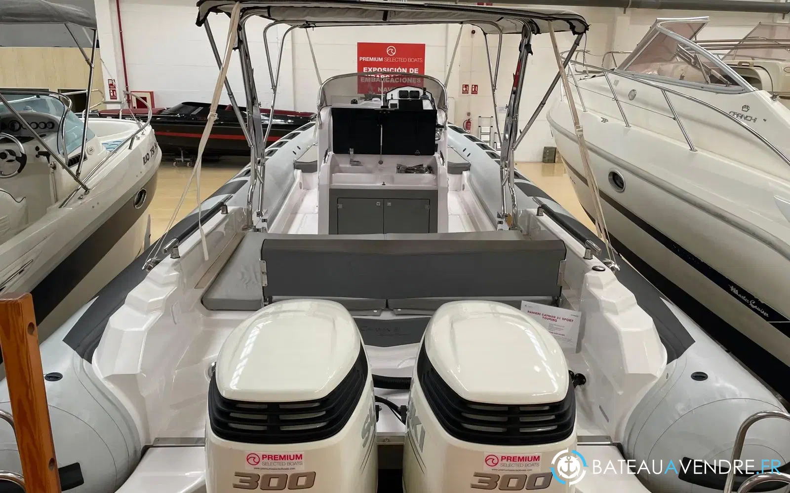 slider 2 Ranieri Cayman 31 Sport Touring