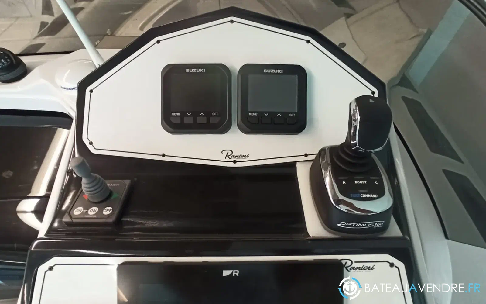 slider 5 Ranieri Cayman 31 Sport Touring