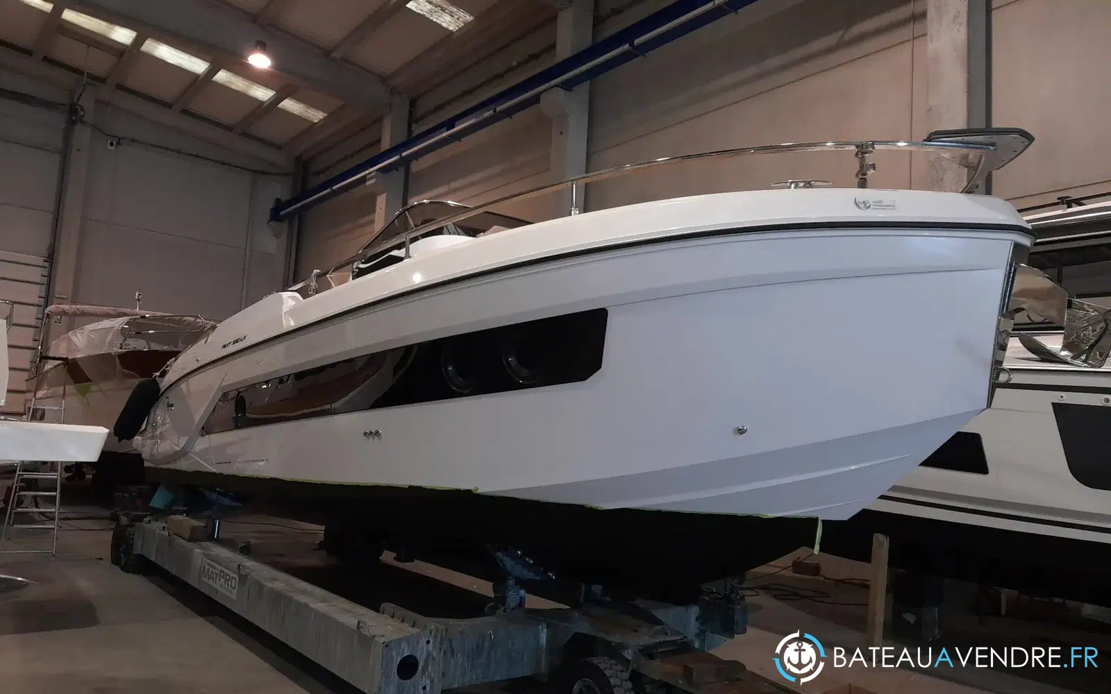 slider 1 Ranieri Next 330 Lx
