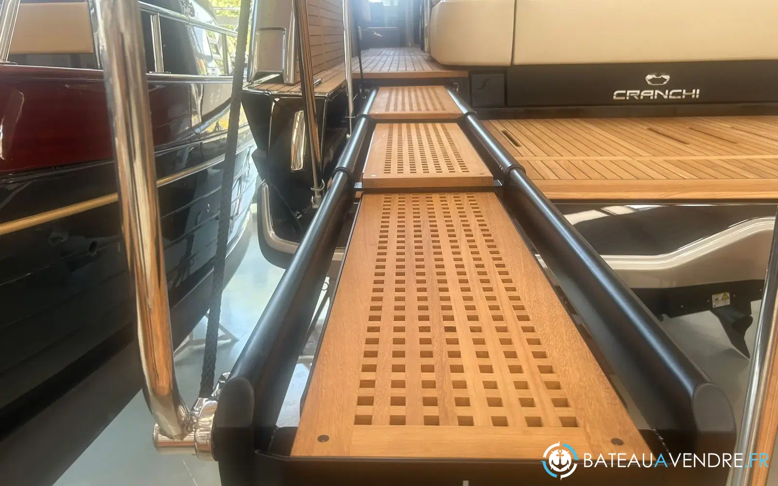 slider 10 Cranchi A46 Luxury Tender